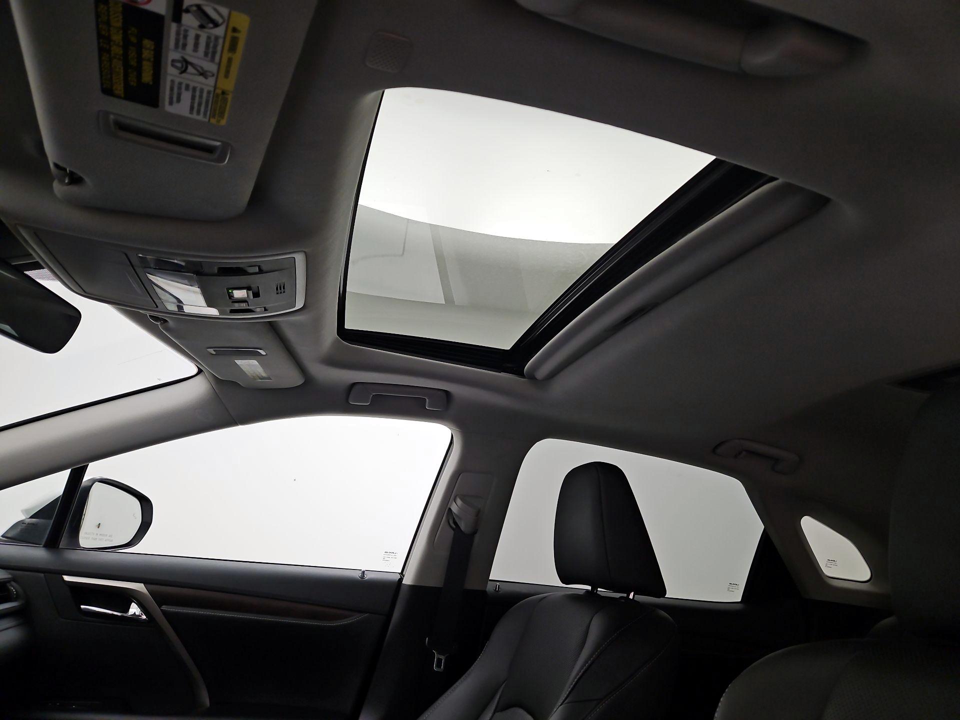 Thumbnail: 2020 Lexus RX - 20