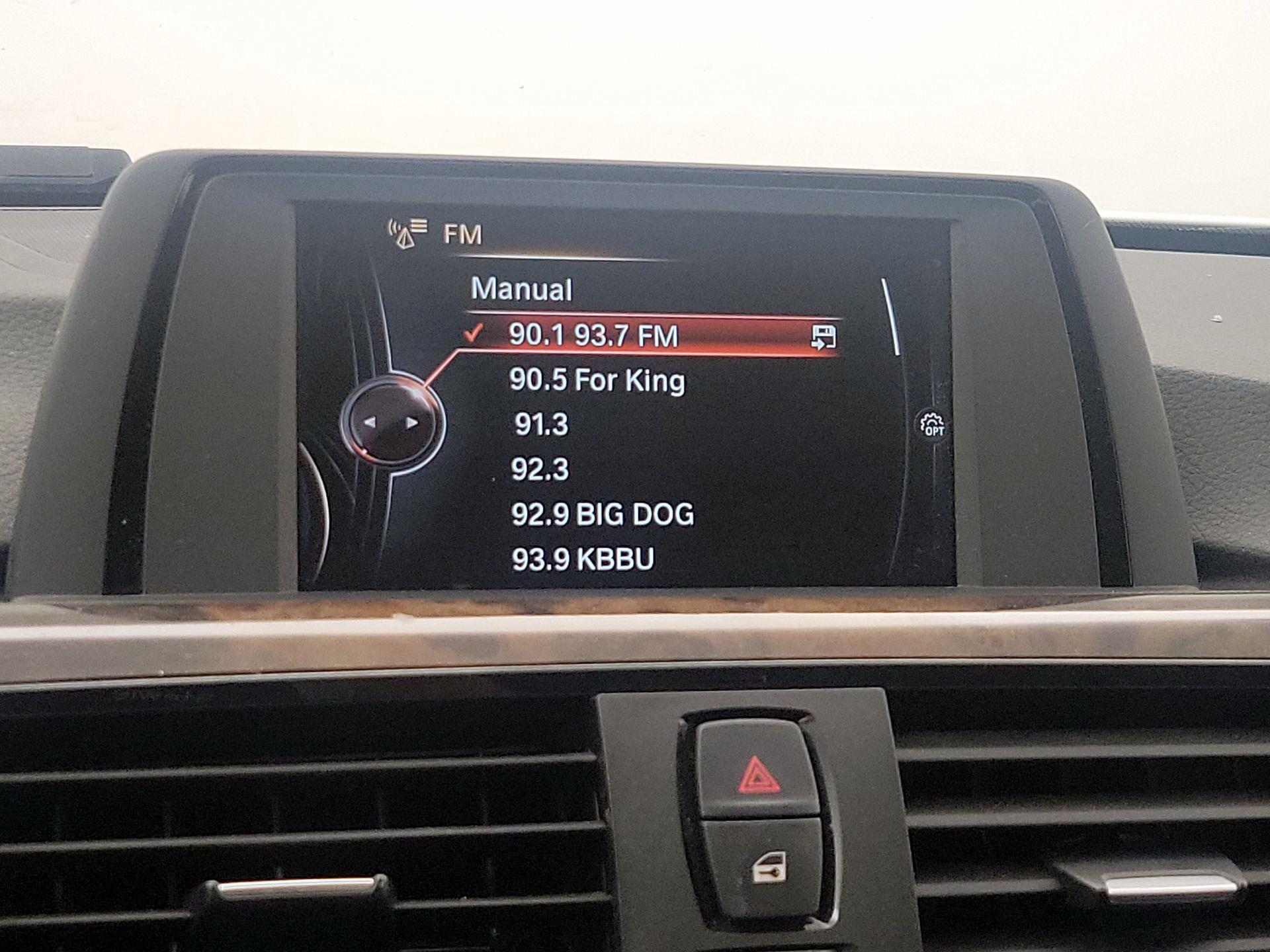 Thumbnail: 2015 BMW 3 Series - 14