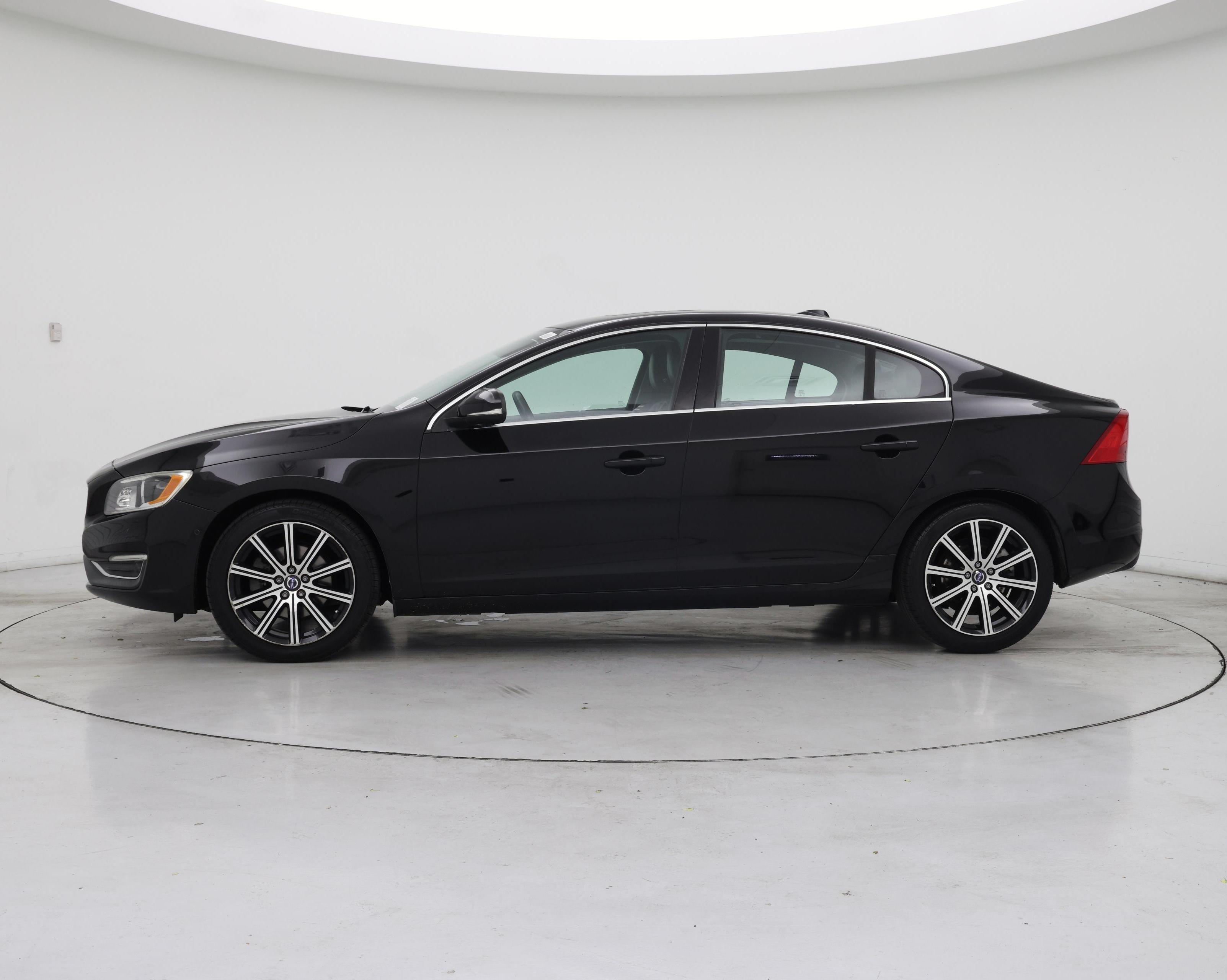 Thumbnail: 2016 Volvo S60 - 3