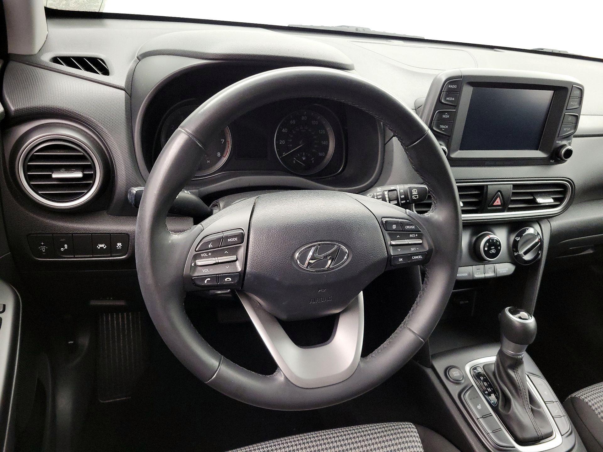 Thumbnail: 2020 Hyundai Kona - 10
