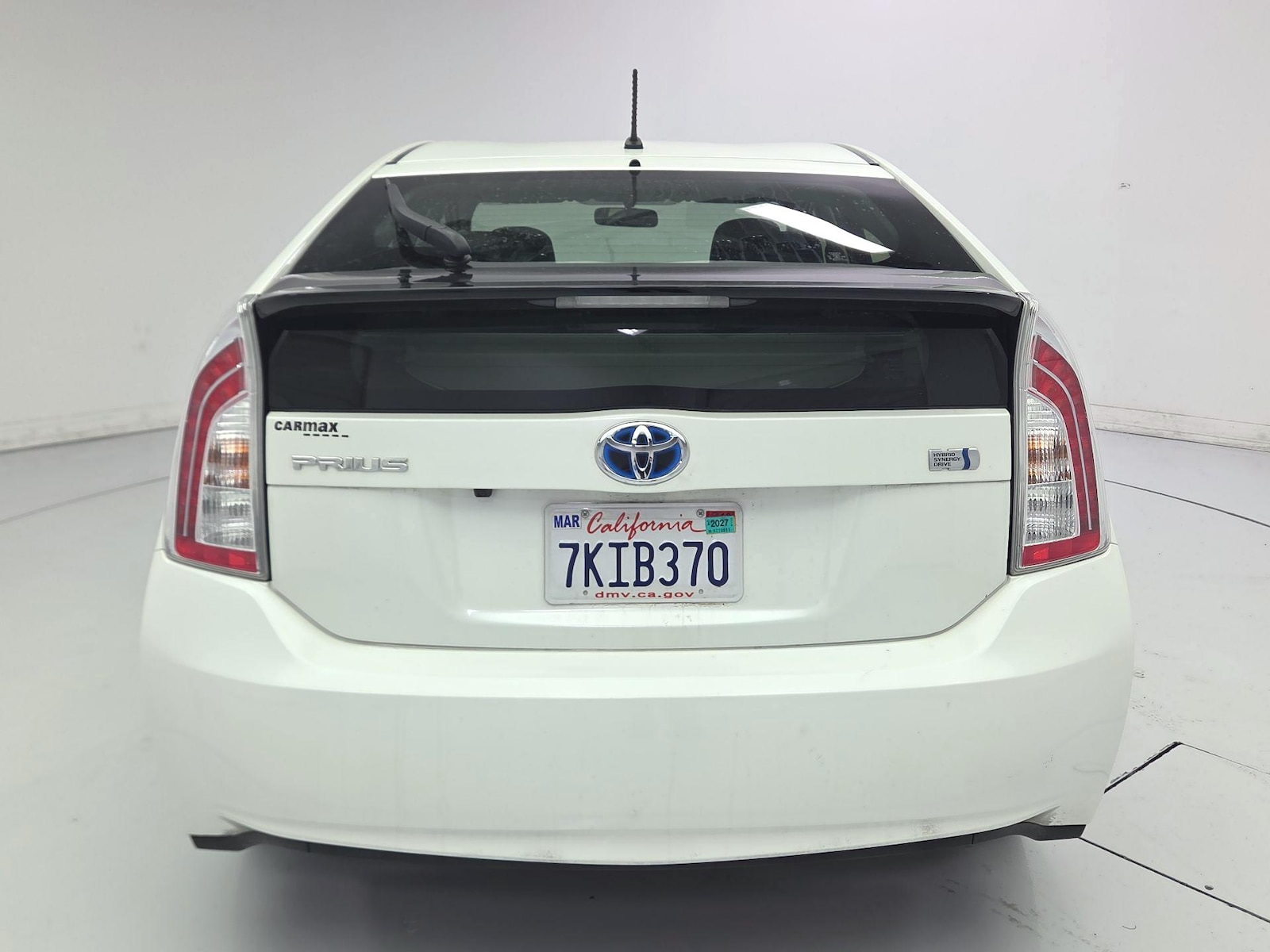 2015 Toyota Prius Two - Photo 6