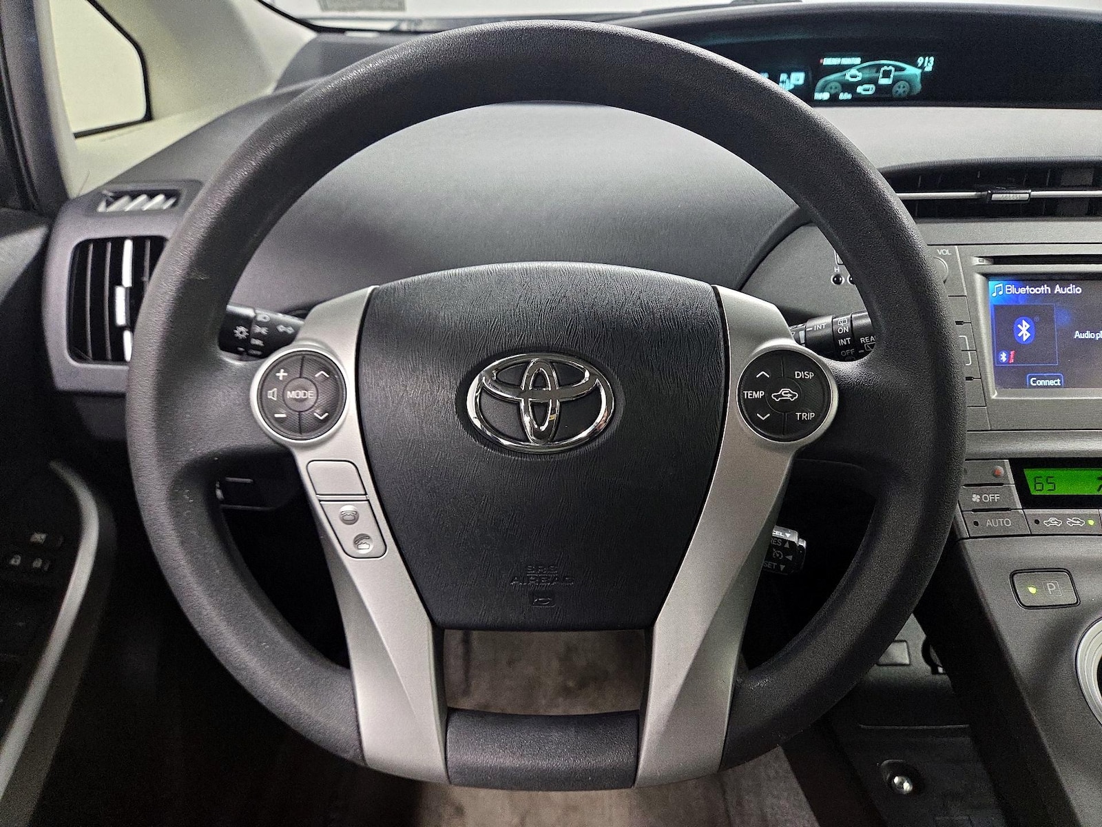 2015 Toyota Prius Two - Photo 9