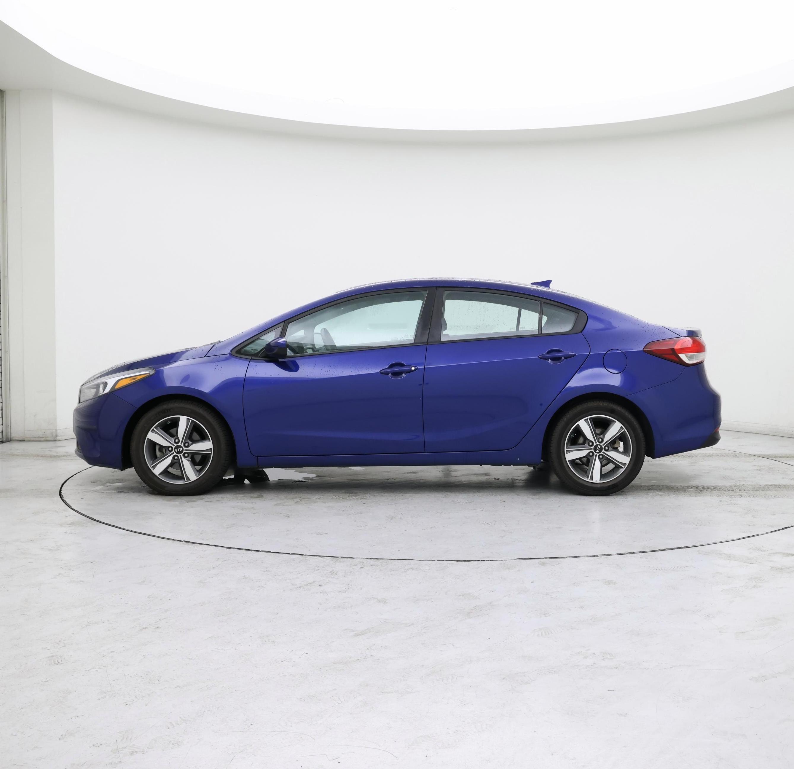 Thumbnail: 2018 Kia Forte - 3