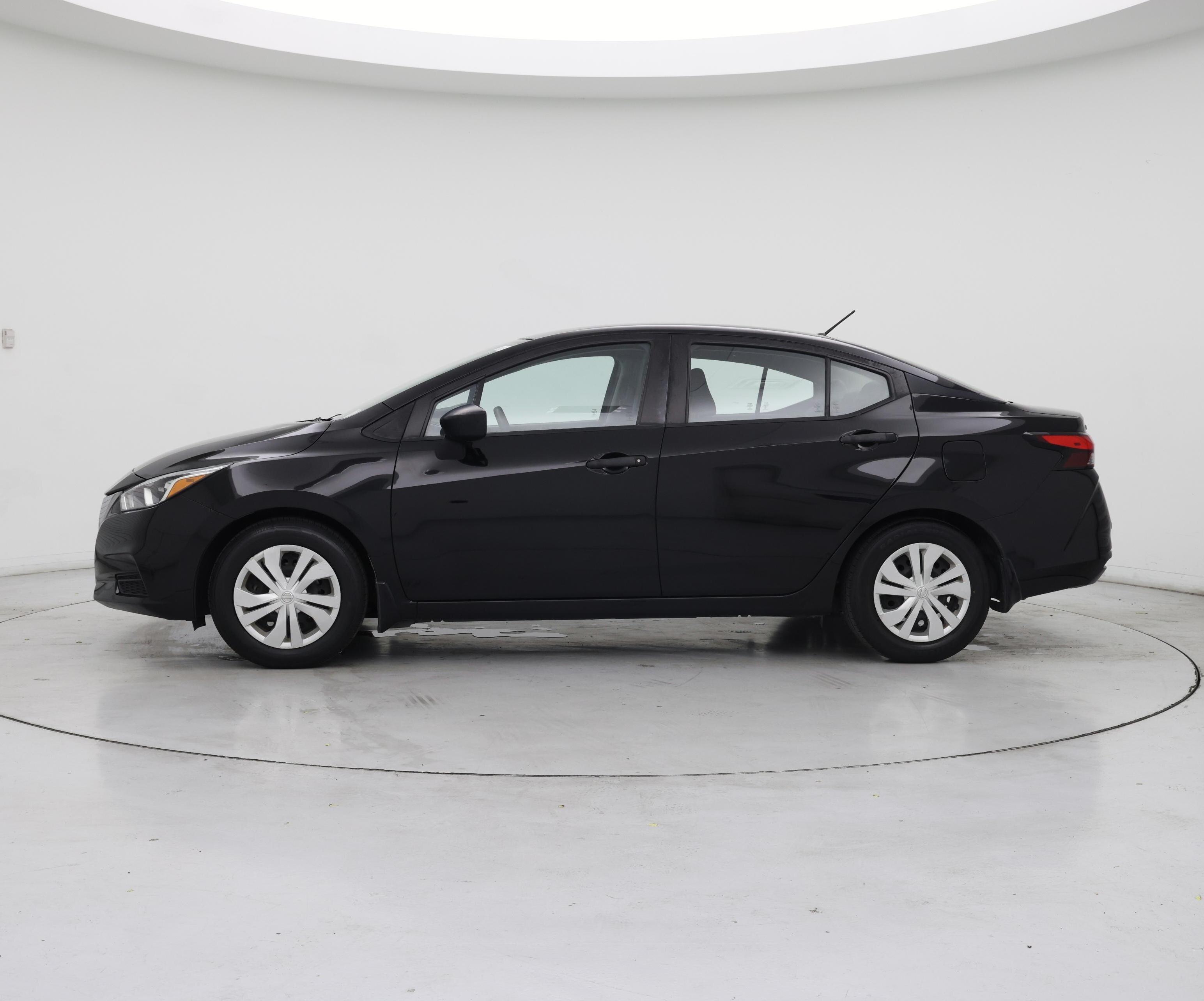 Thumbnail: 2021 Nissan Versa - 3