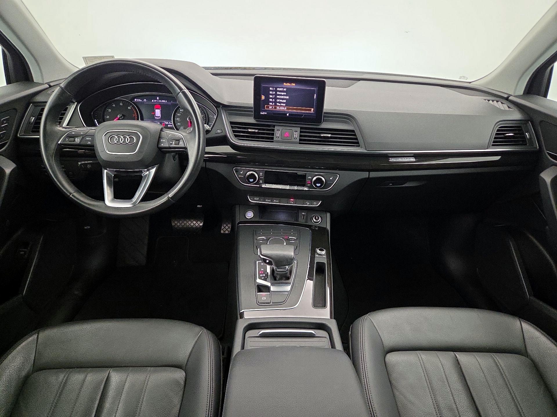 Thumbnail: 2020 Audi Q5 - 9