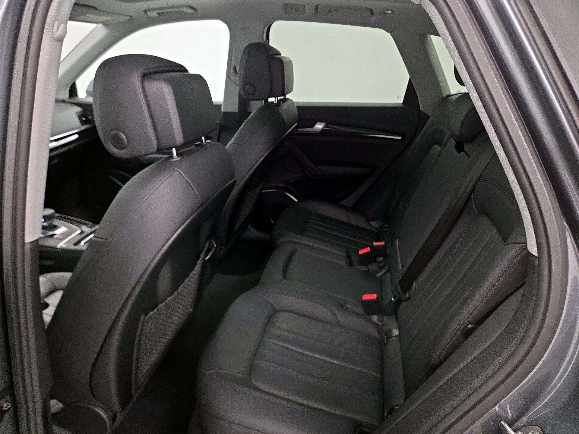 Thumbnail: 2020 Audi Q5 - 20