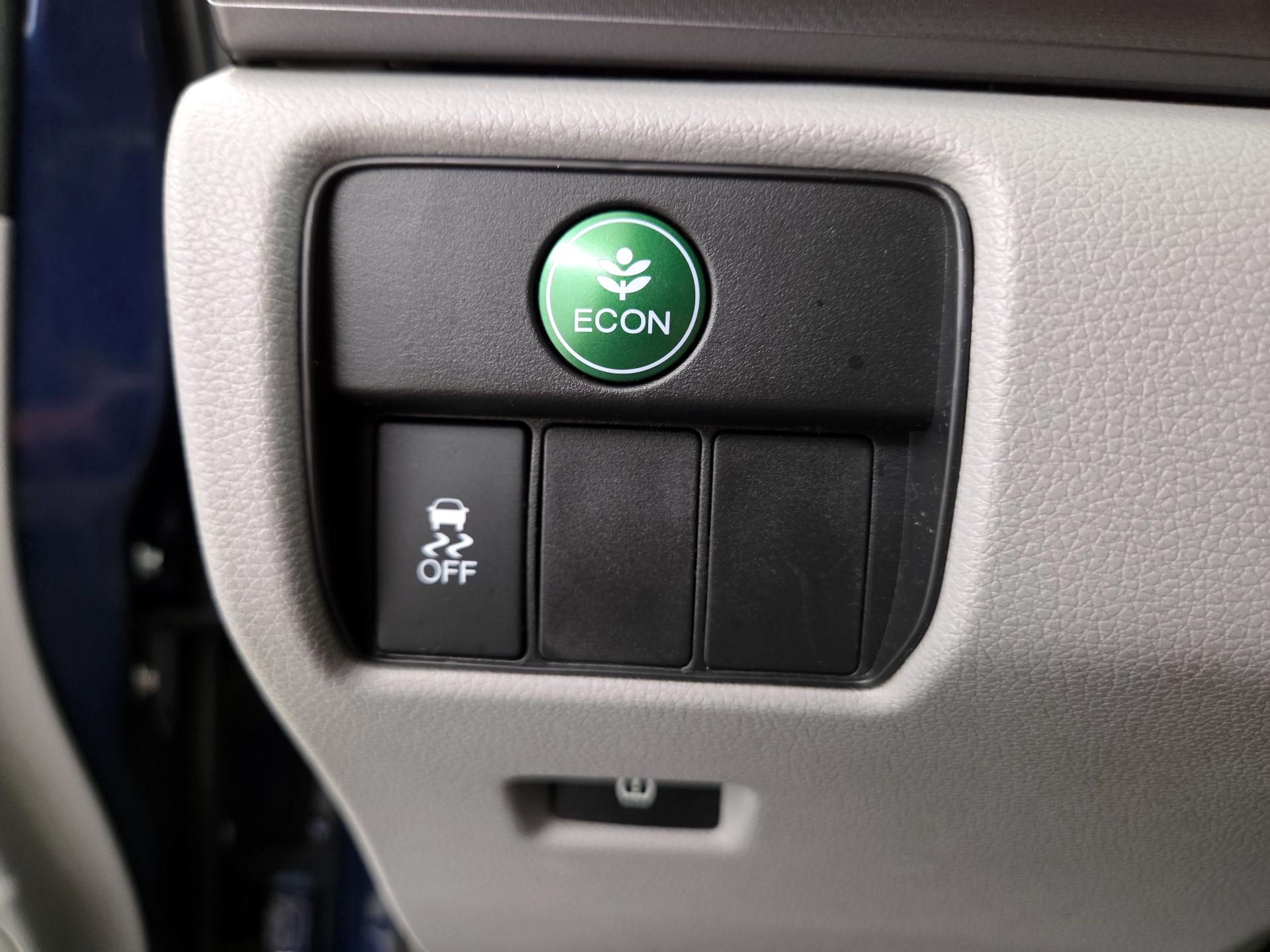 Thumbnail: 2014 Honda Accord - 13