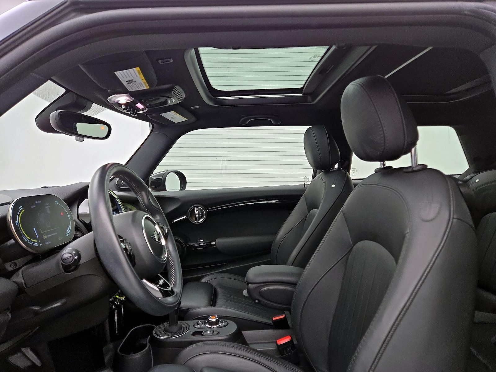 2021 MINI Hardtop 2 Door SE - Photo 21