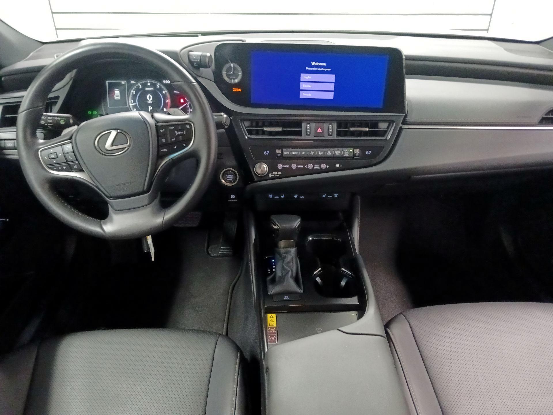 Thumbnail: 2025 Lexus ES - 8
