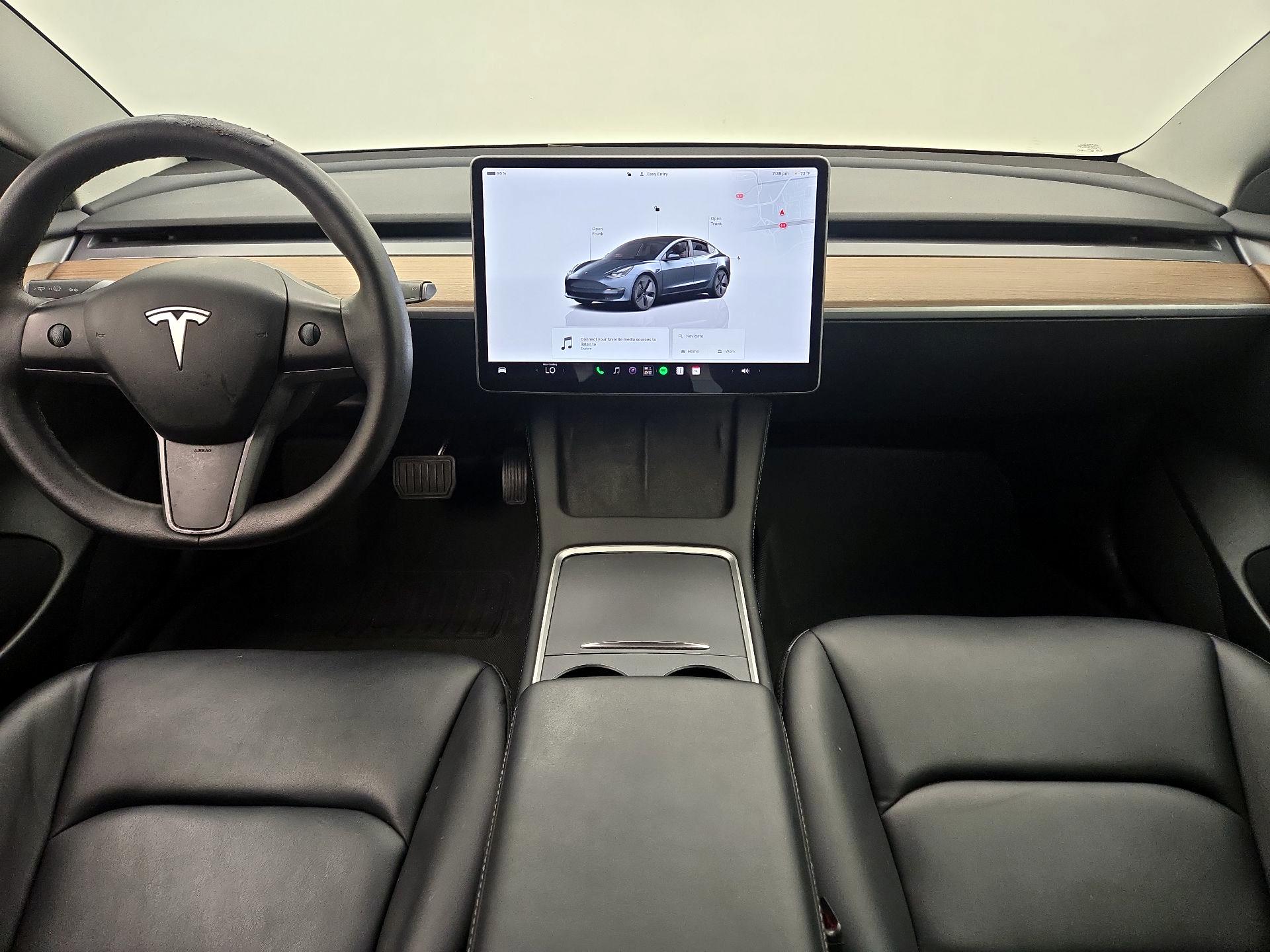 Thumbnail: 2023 Tesla Model 3 - 9