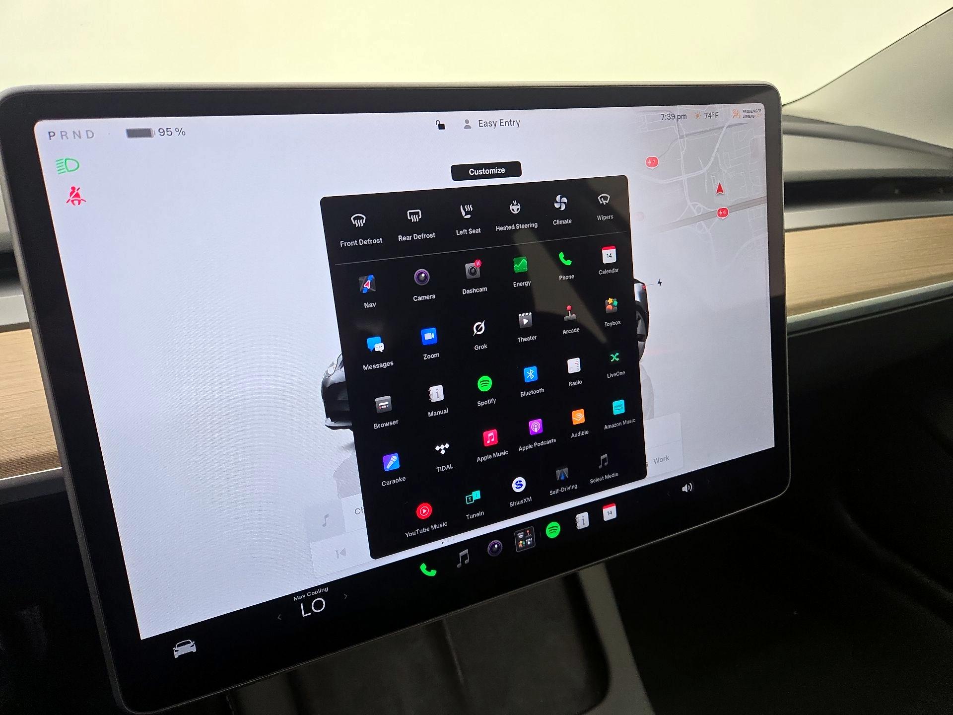 Thumbnail: 2023 Tesla Model 3 - 15