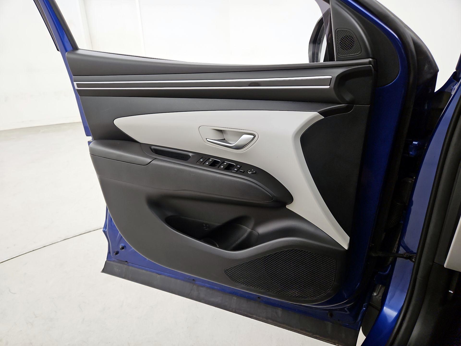 Thumbnail: 2022 Hyundai Tucson - 12
