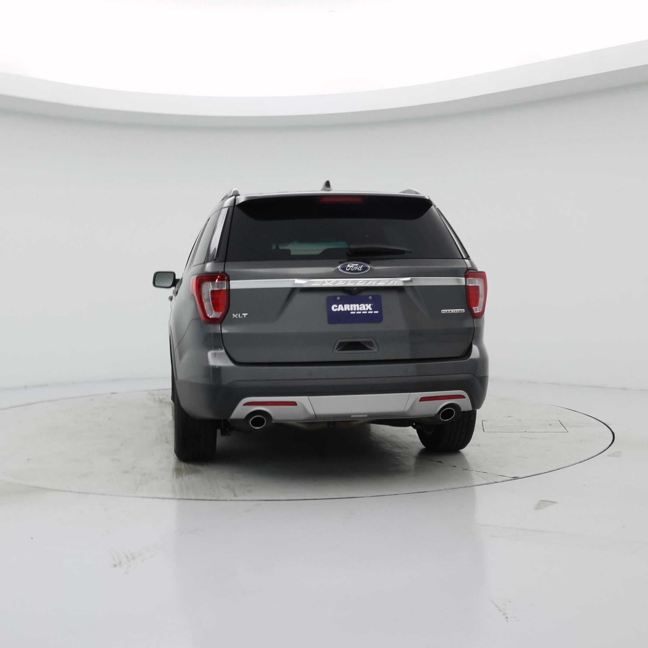 Thumbnail: 2016 Ford Explorer - 6