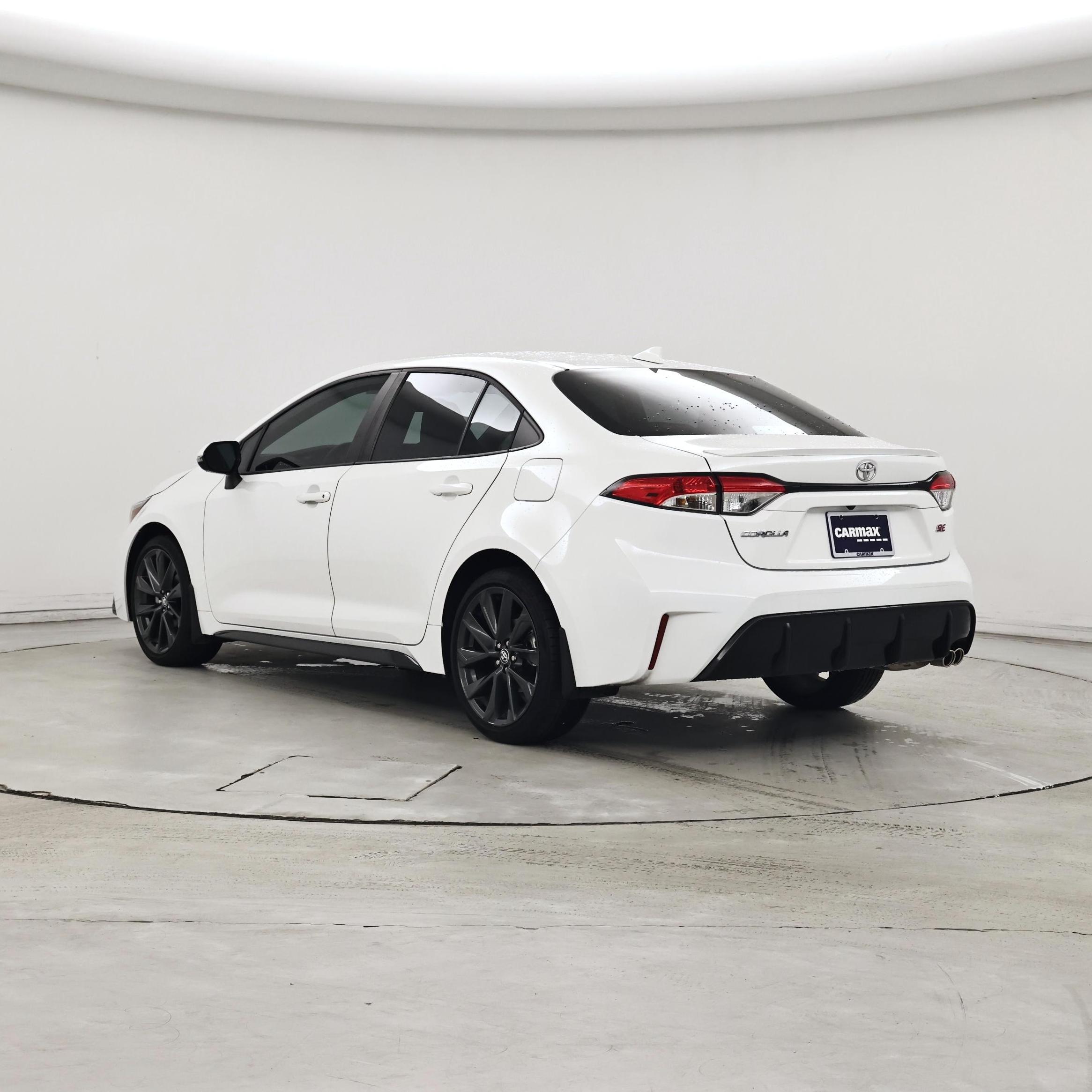 Thumbnail: 2024 Toyota Corolla - 2