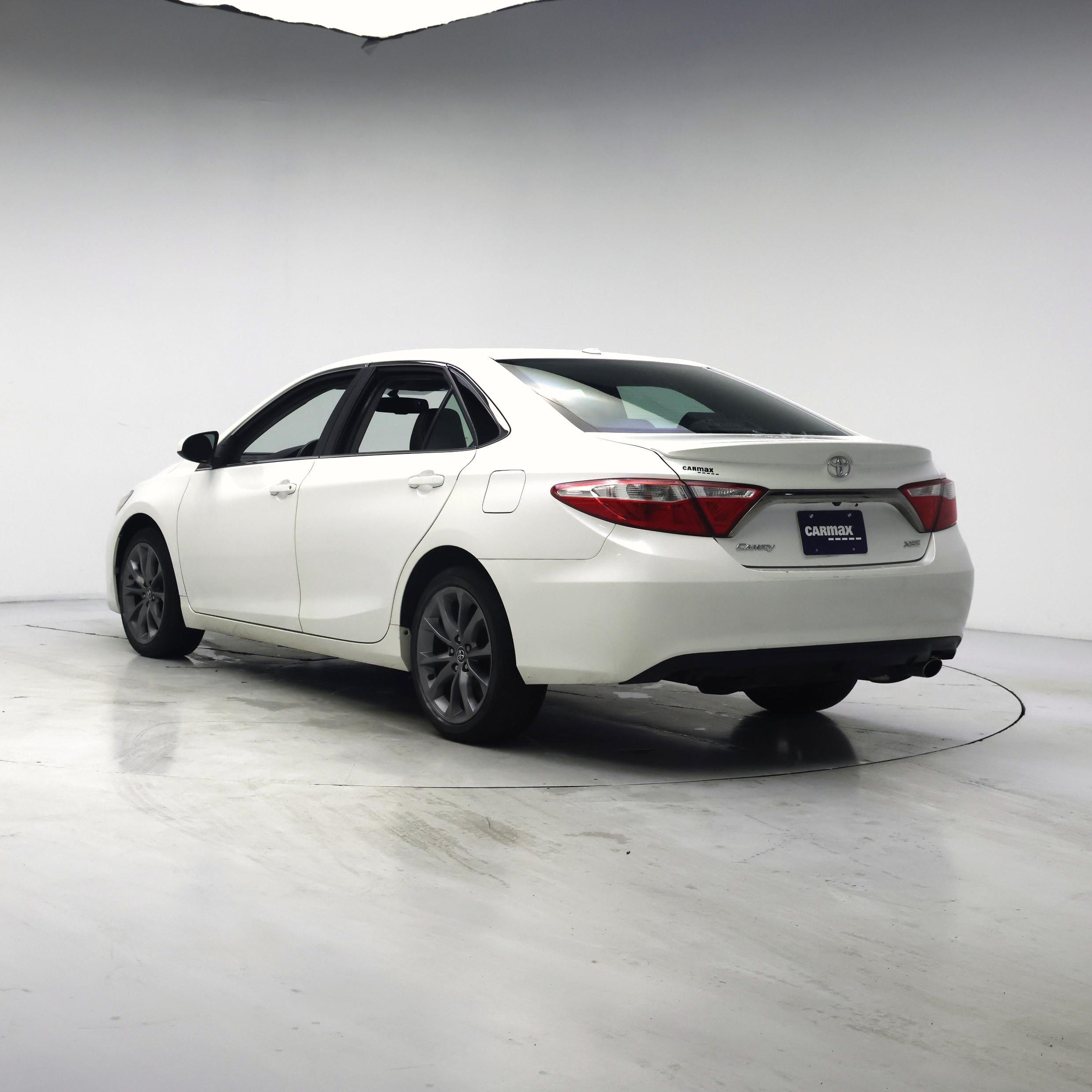 Thumbnail: 2015 Toyota Camry - 2