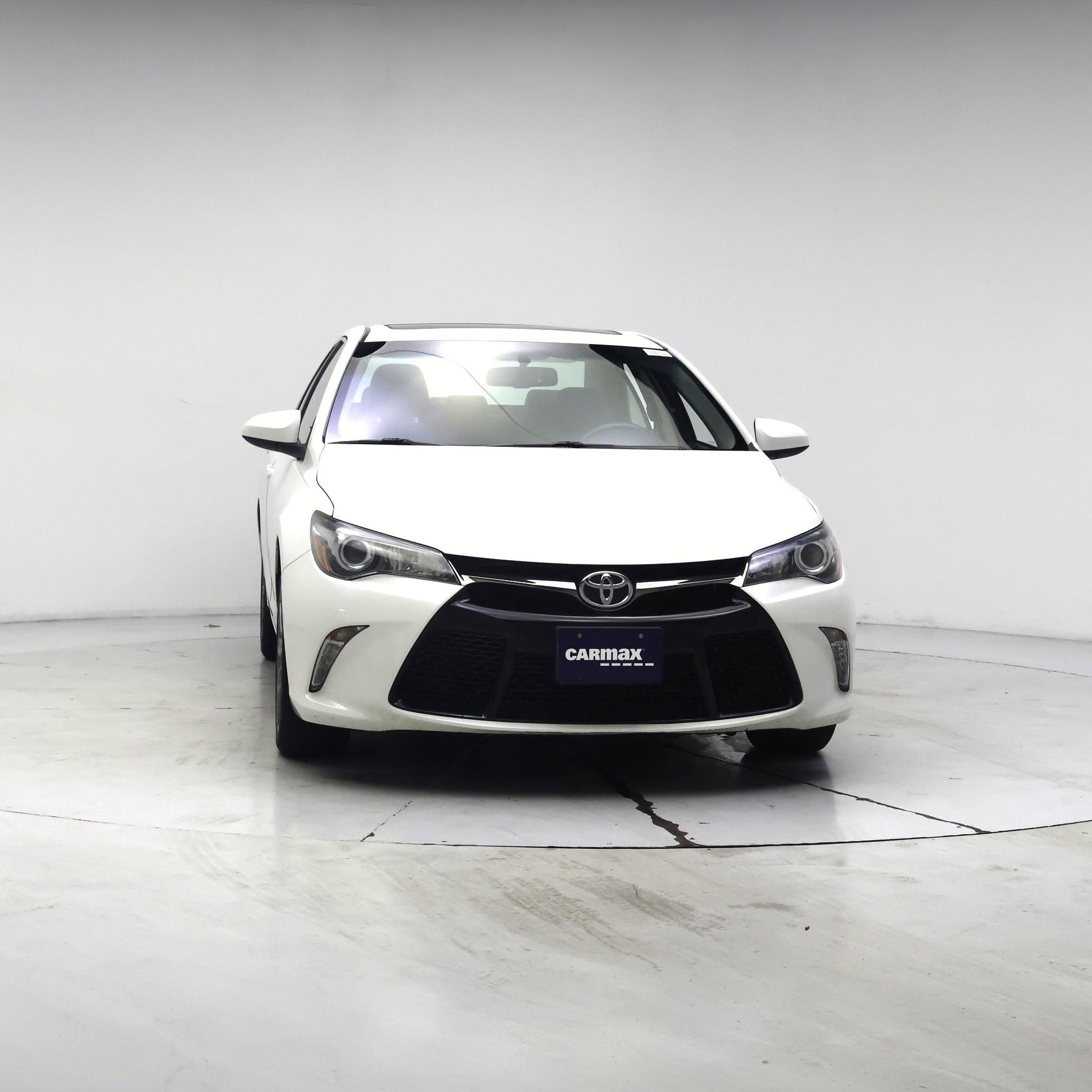 Thumbnail: 2015 Toyota Camry - 5