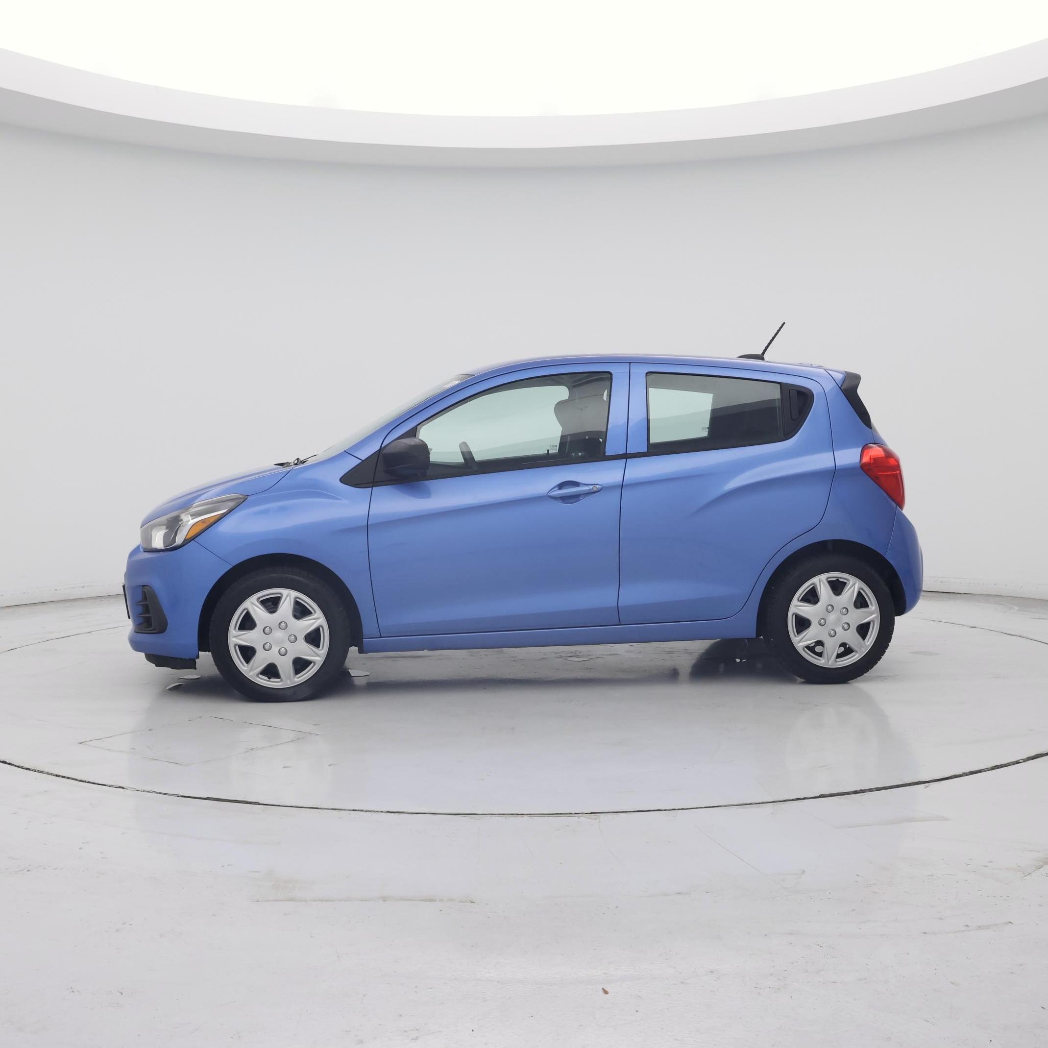Thumbnail: 2016 Chevrolet Spark - 3