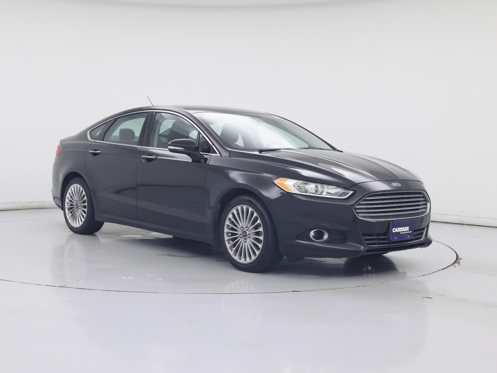 2015 Ford Fusion Titanium - Photo 2