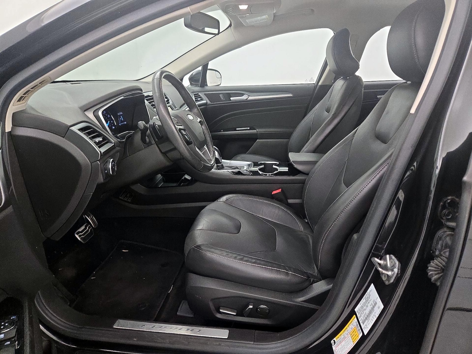 2015 Ford Fusion Titanium - Photo 12