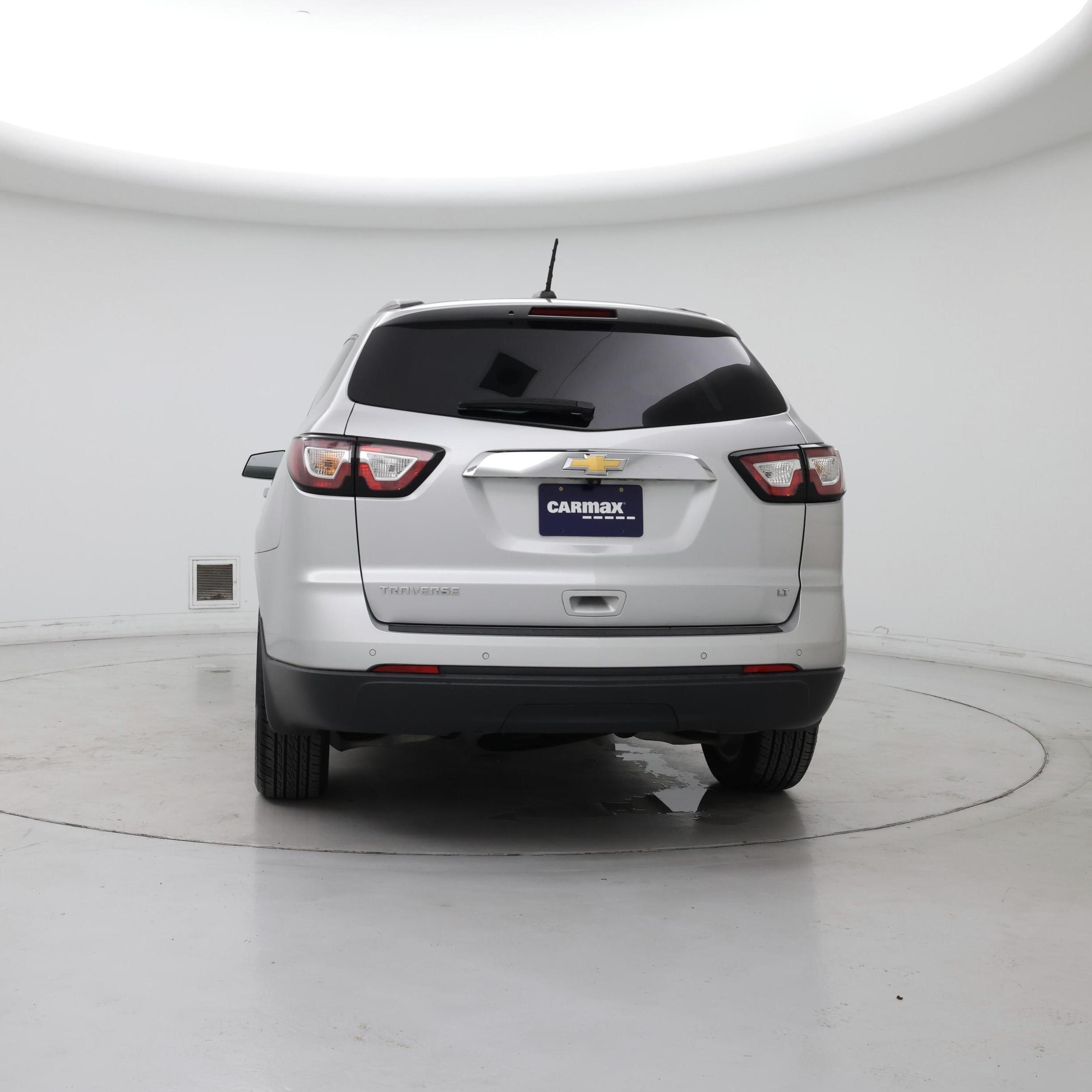 Thumbnail: 2017 Chevrolet Traverse - 6