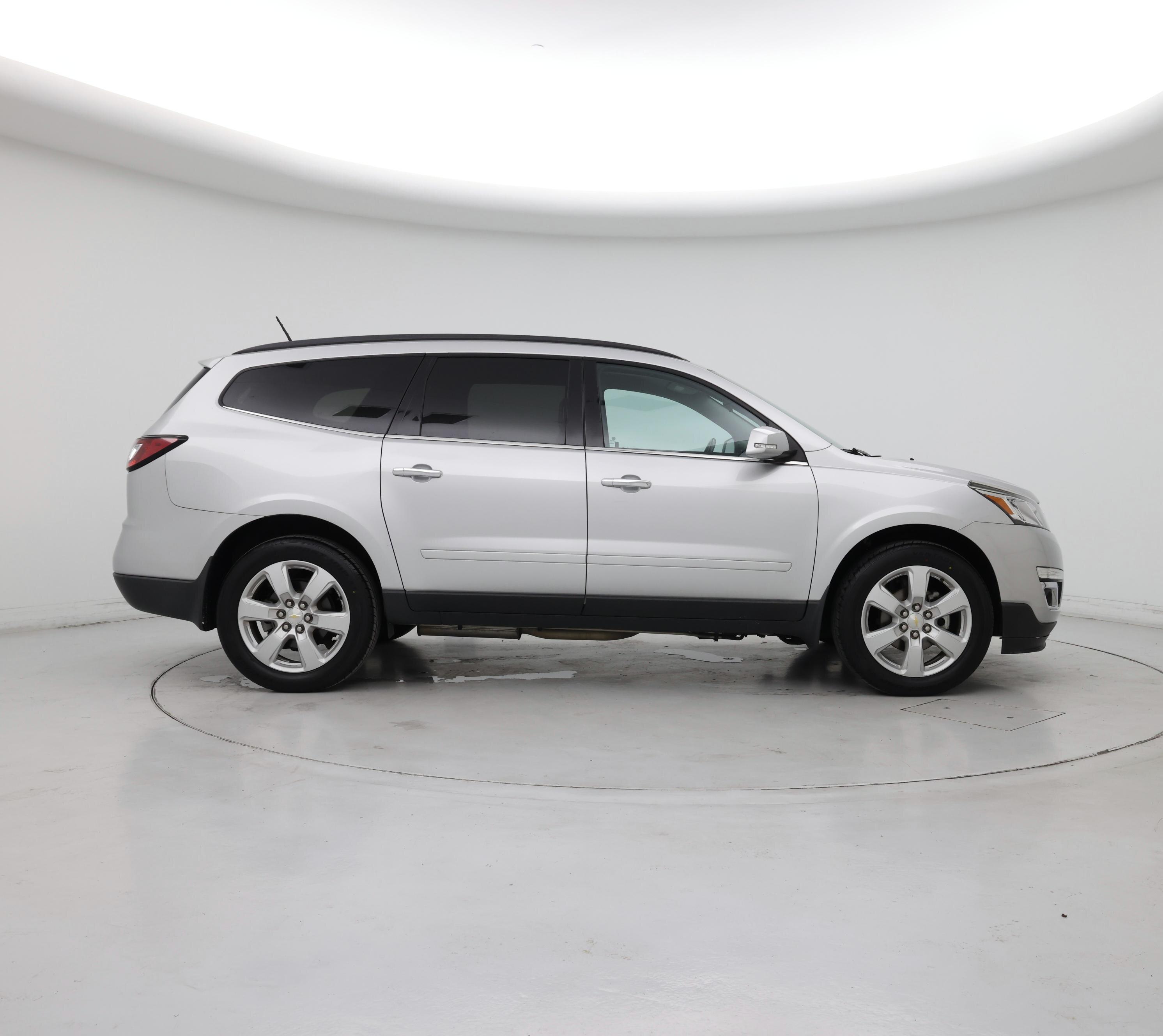 Thumbnail: 2017 Chevrolet Traverse - 7