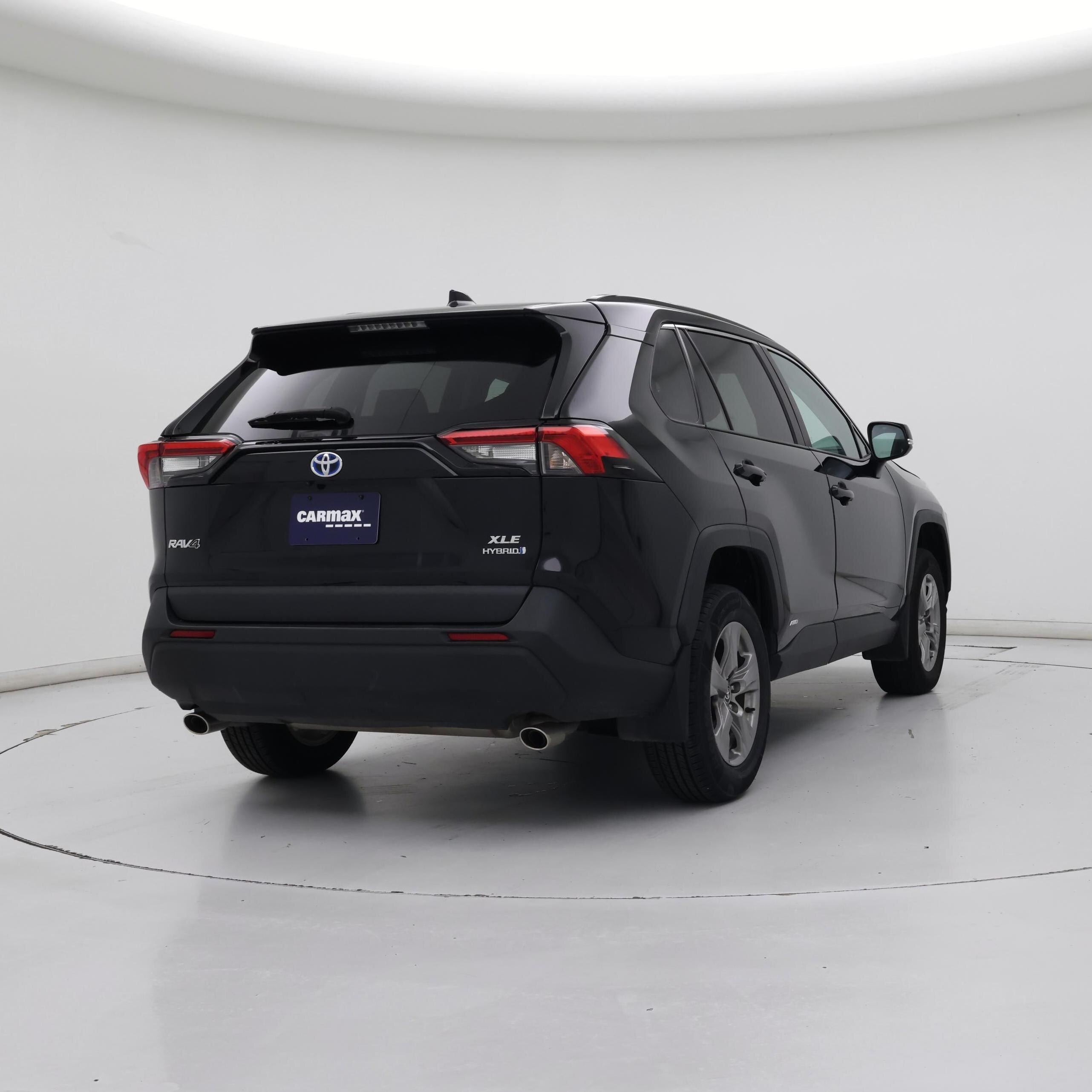 Thumbnail: 2024 Toyota RAV4 - 8