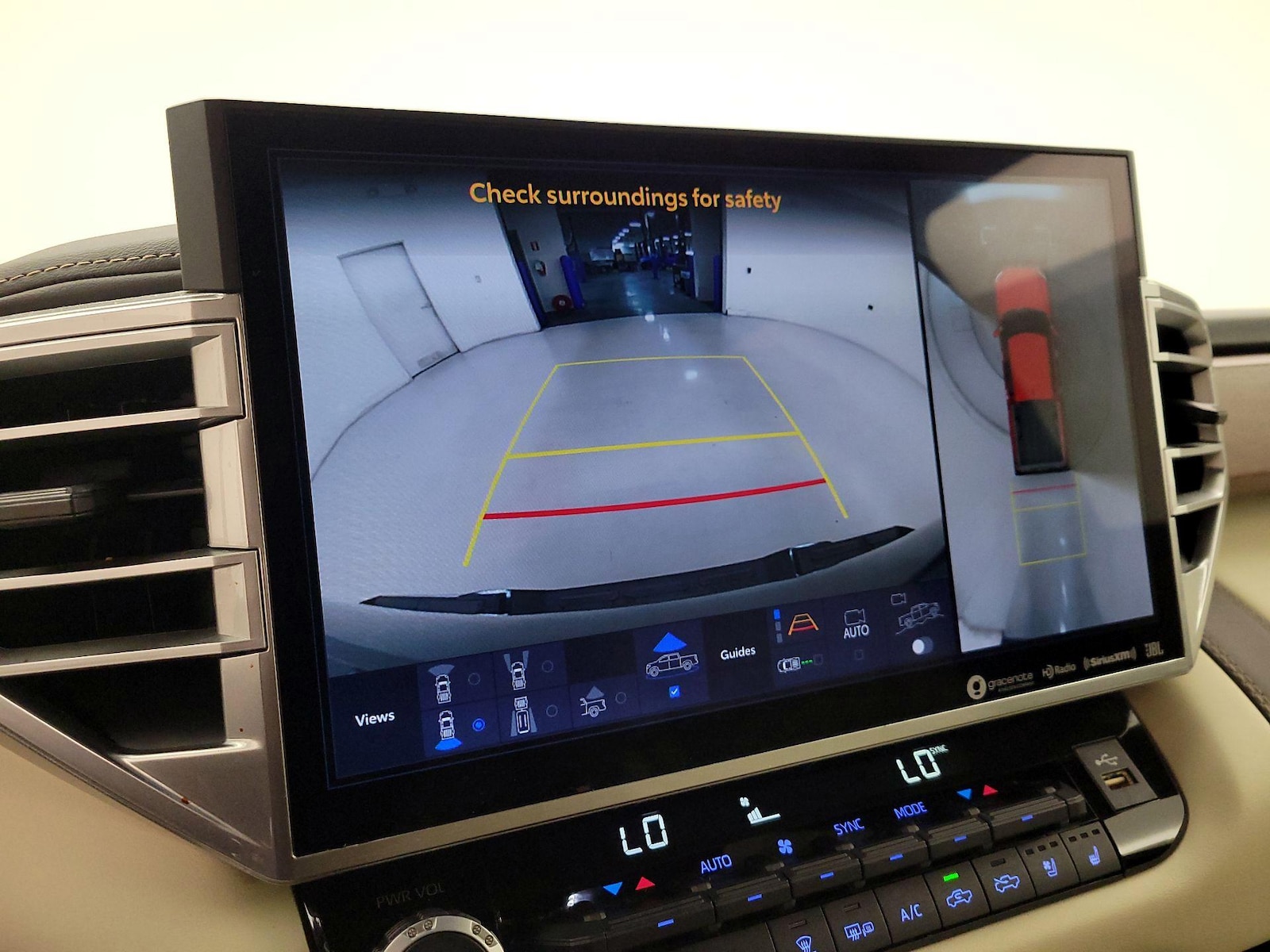 2022 Toyota Tundra 1794 Edition - Photo 16