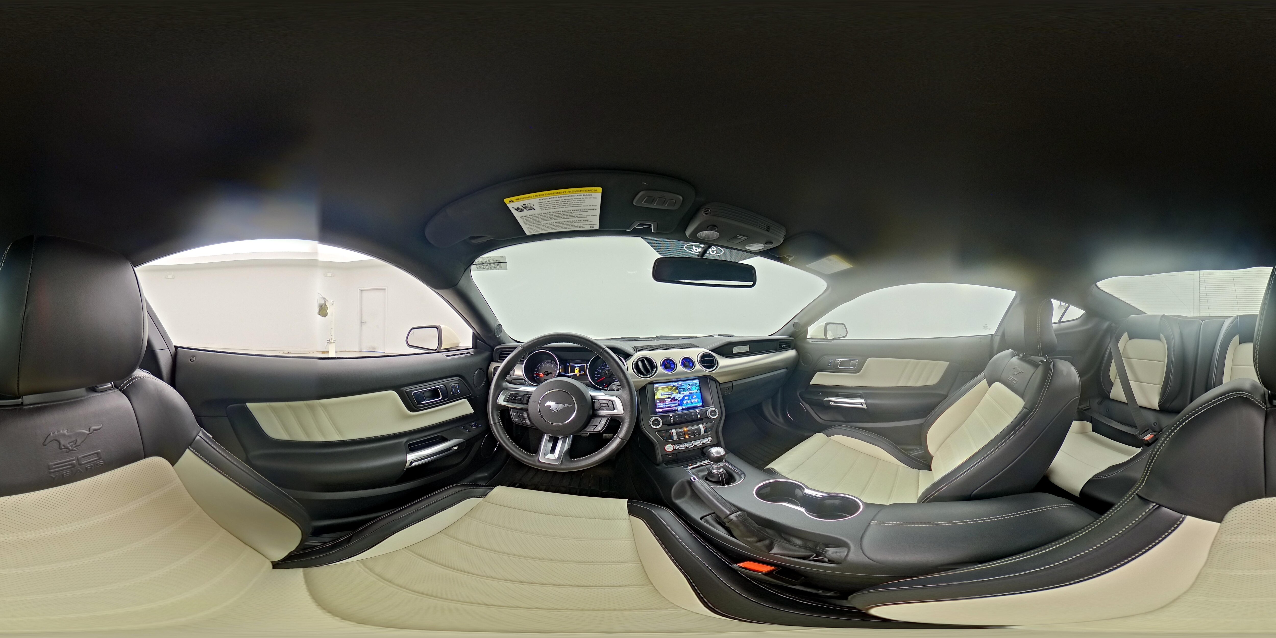 2015 Ford Mustang 50 Years Limited Edition - Photo 27