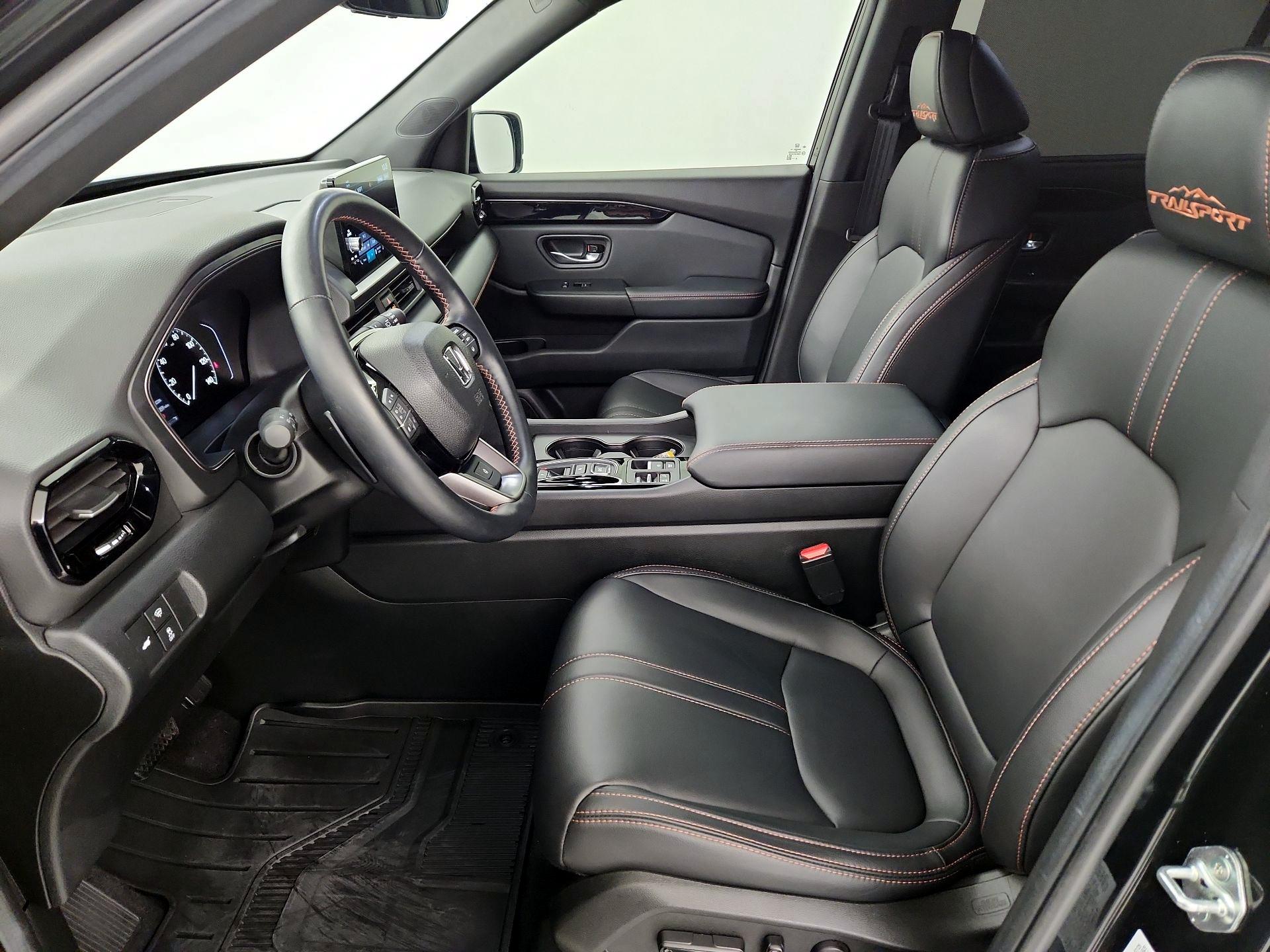 Thumbnail: 2025 Honda Pilot - 9