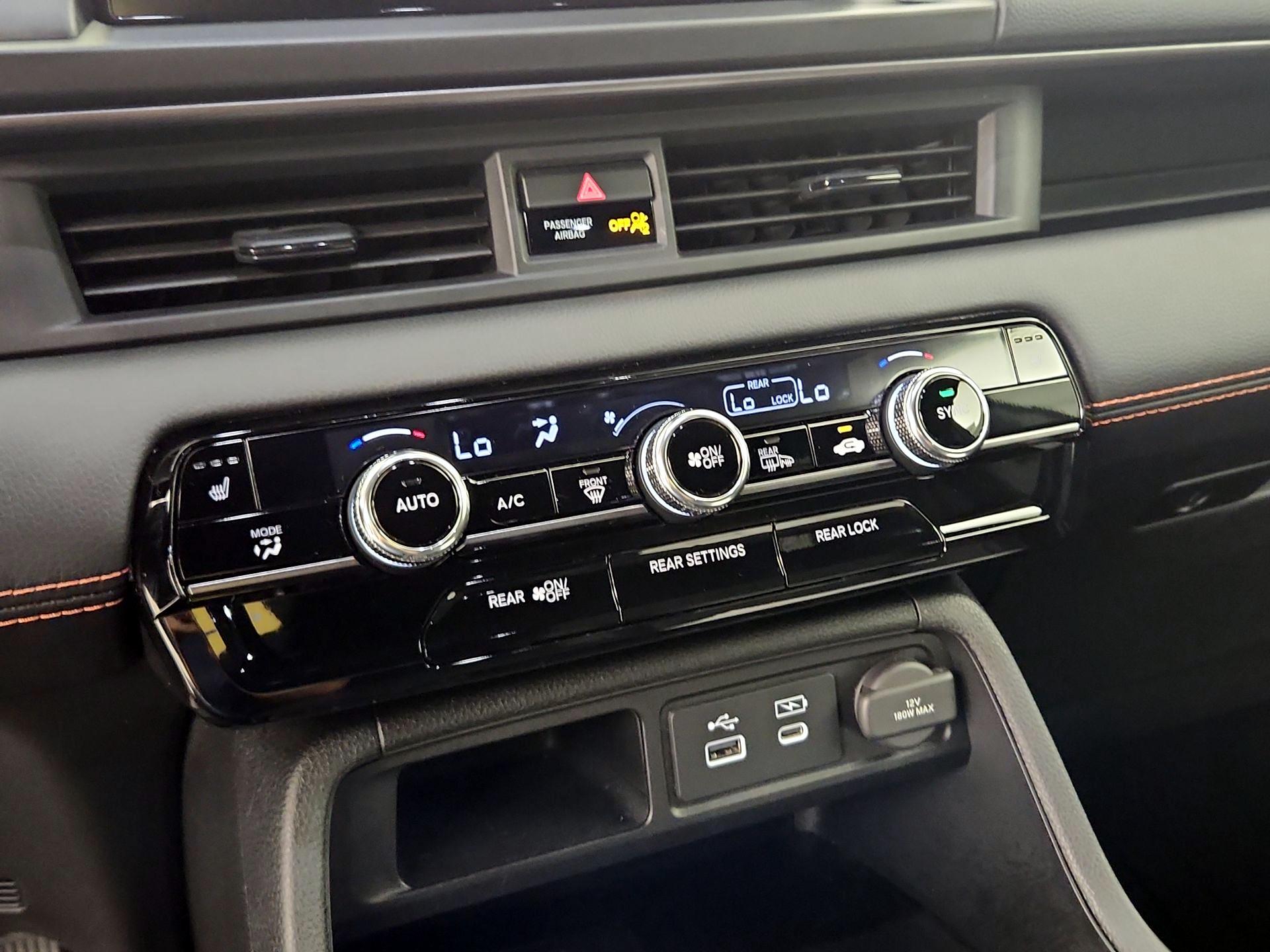 Thumbnail: 2025 Honda Pilot - 14