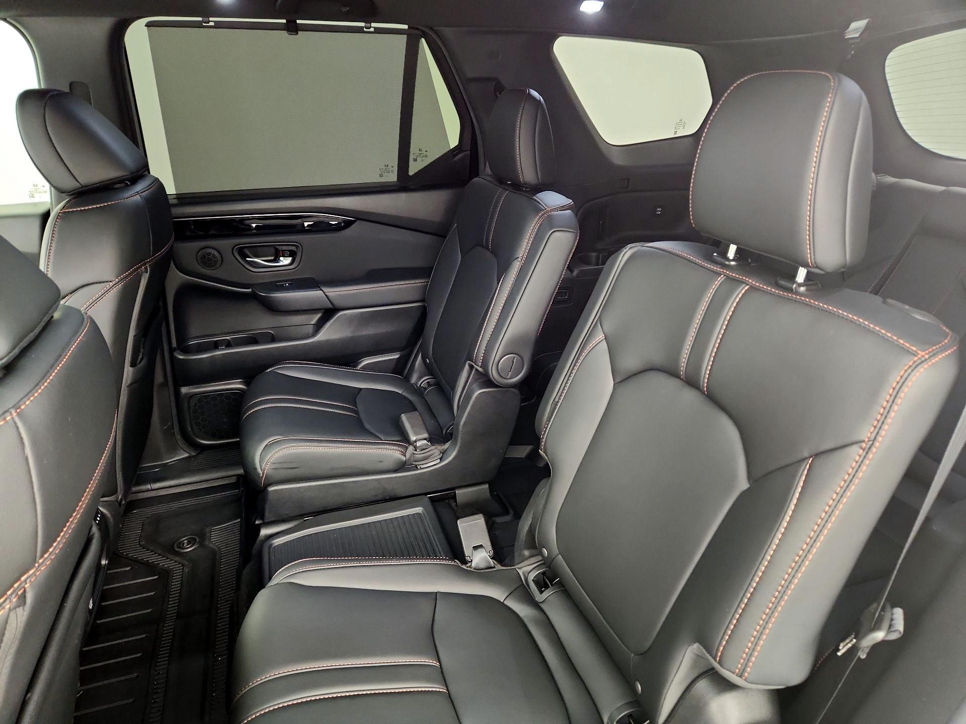 Thumbnail: 2025 Honda Pilot - 18