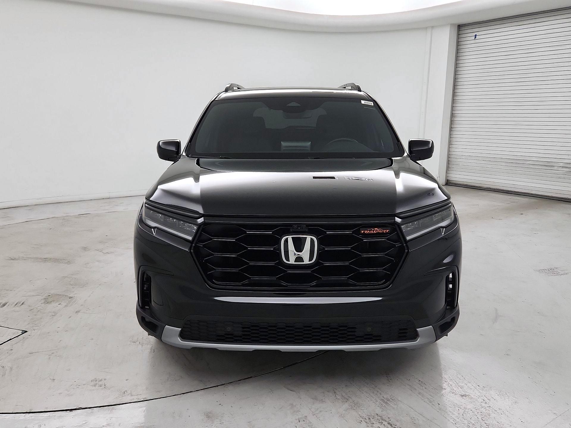 Thumbnail: 2025 Honda Pilot - 2