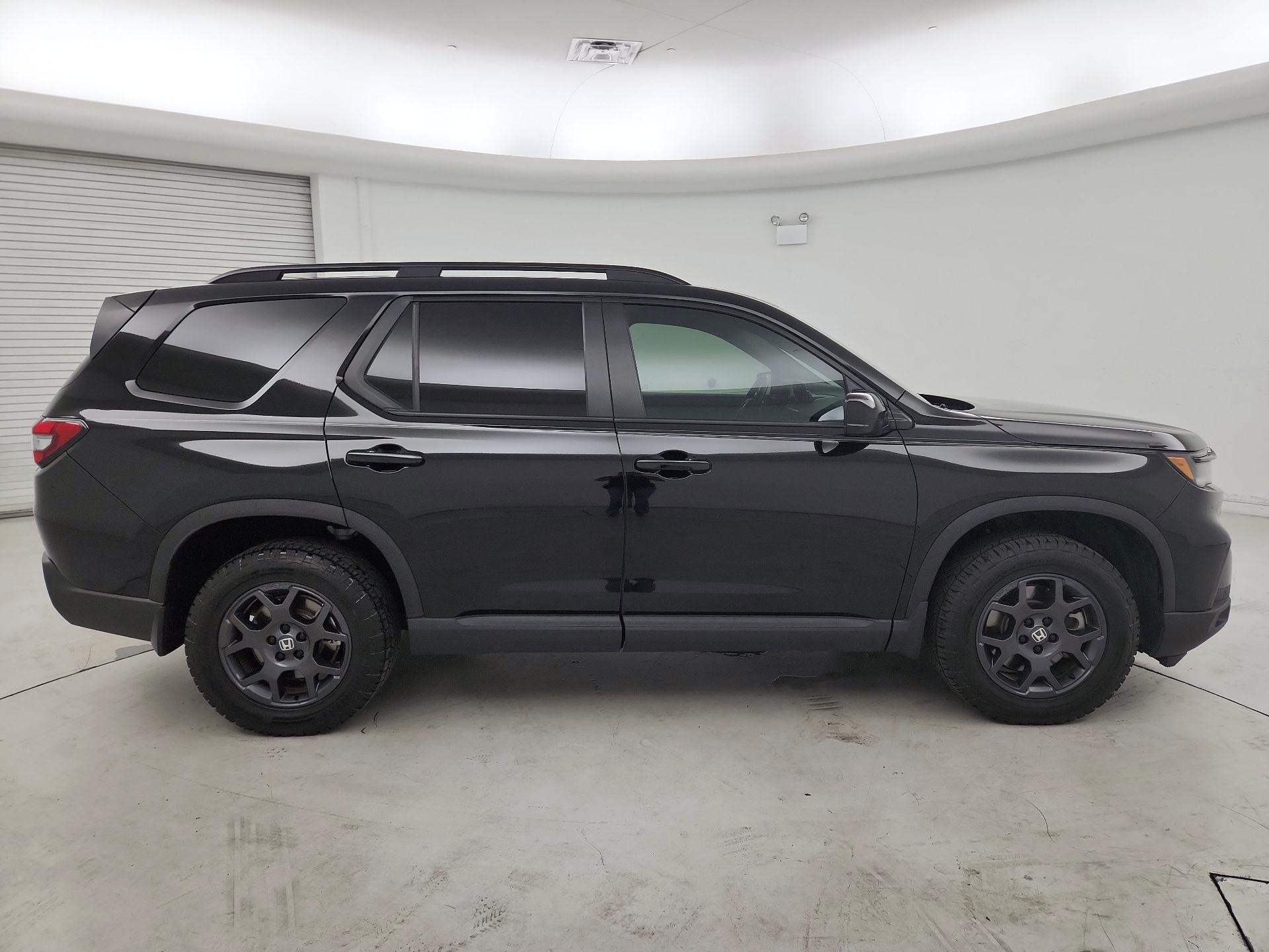 Thumbnail: 2025 Honda Pilot - 4