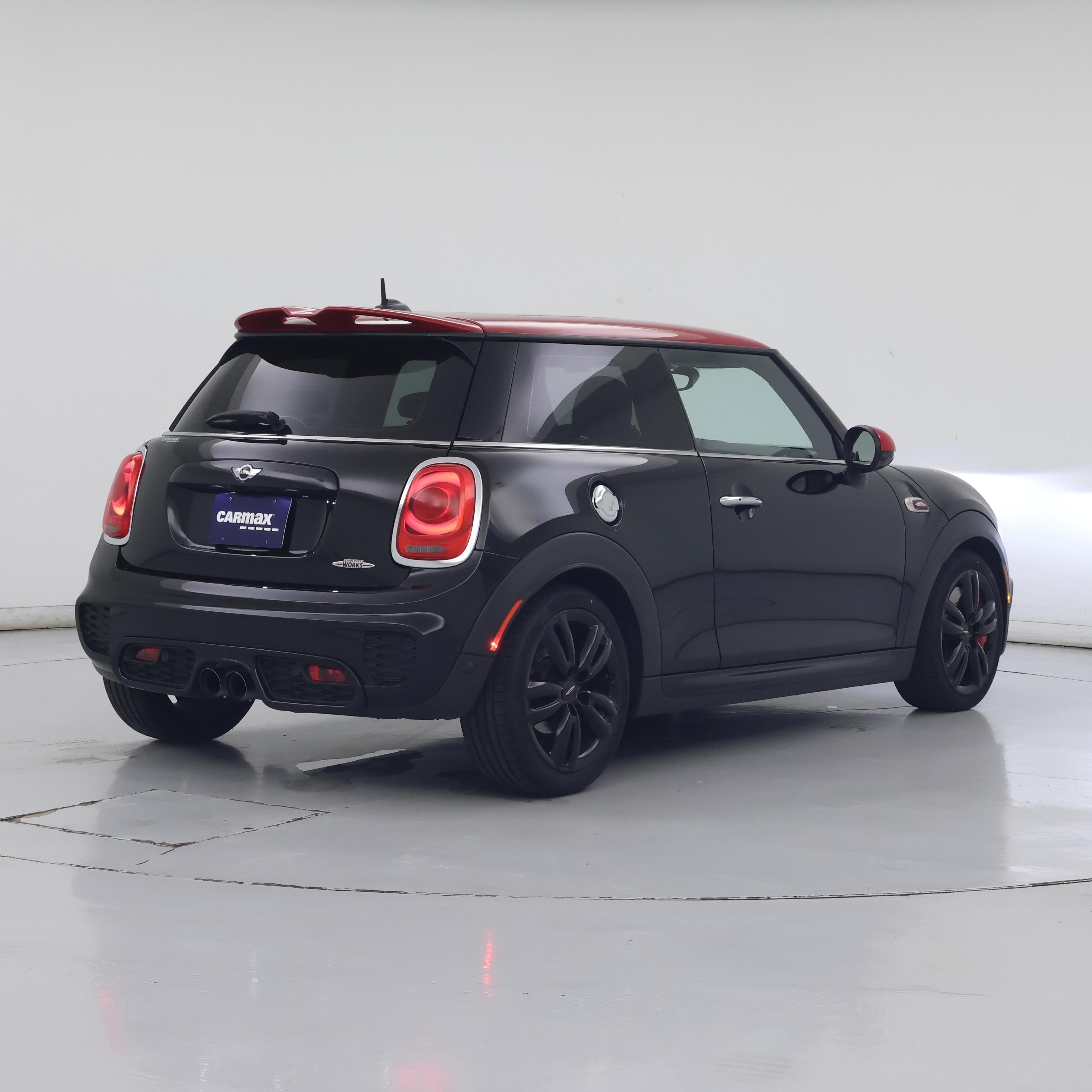 Thumbnail: 2017 MINI Cooper Hardtop - 8