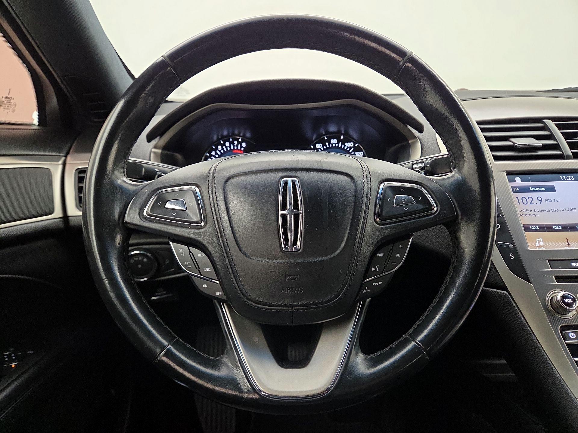 Thumbnail: 2018 Lincoln MKZ - 10
