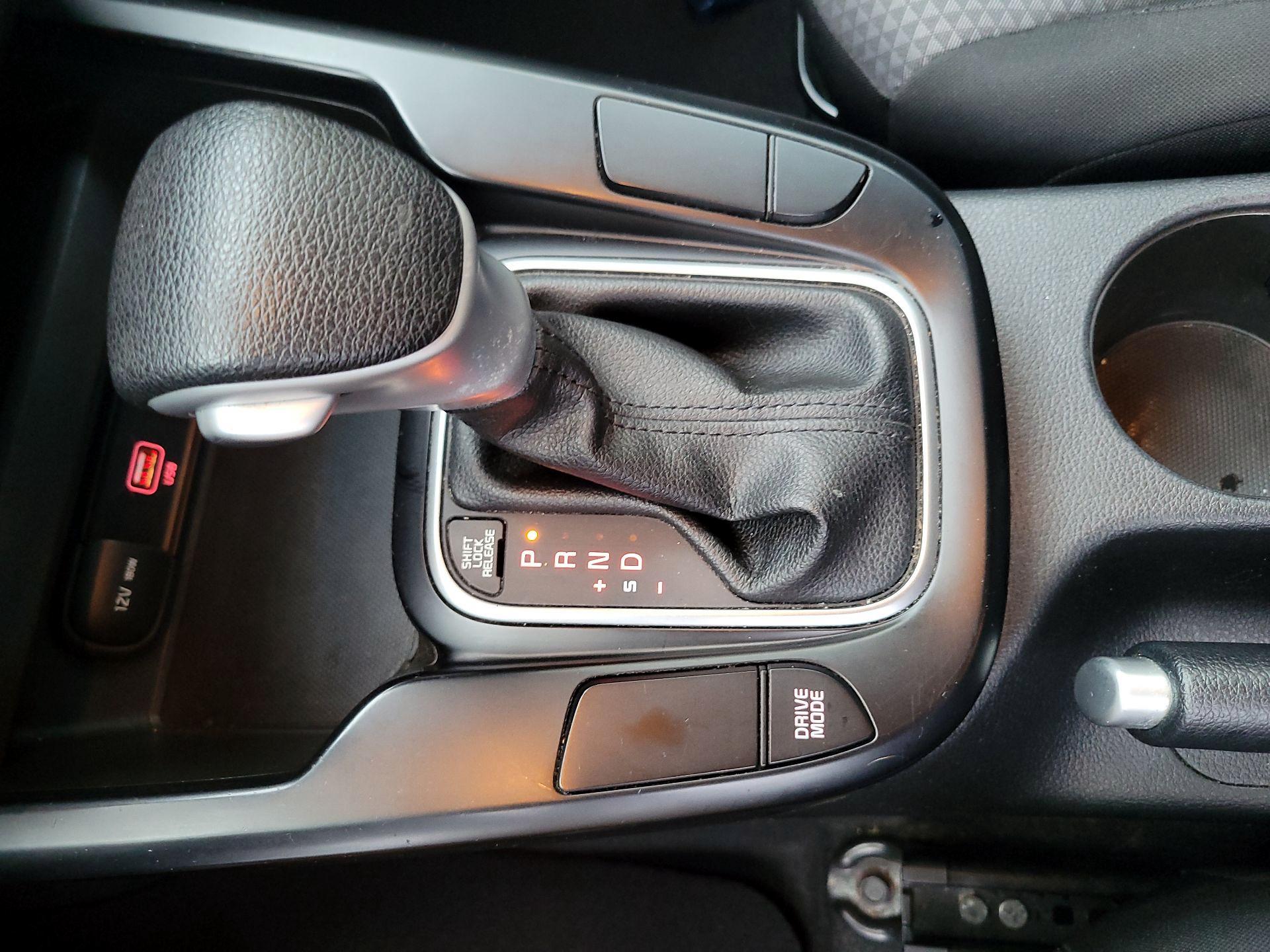 Thumbnail: 2022 Kia Soul - 15
