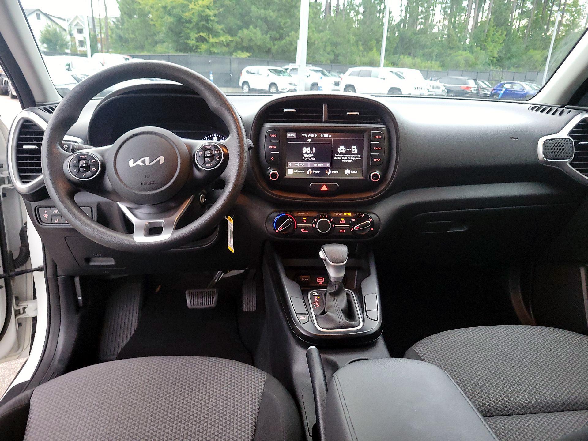 Thumbnail: 2022 Kia Soul - 8