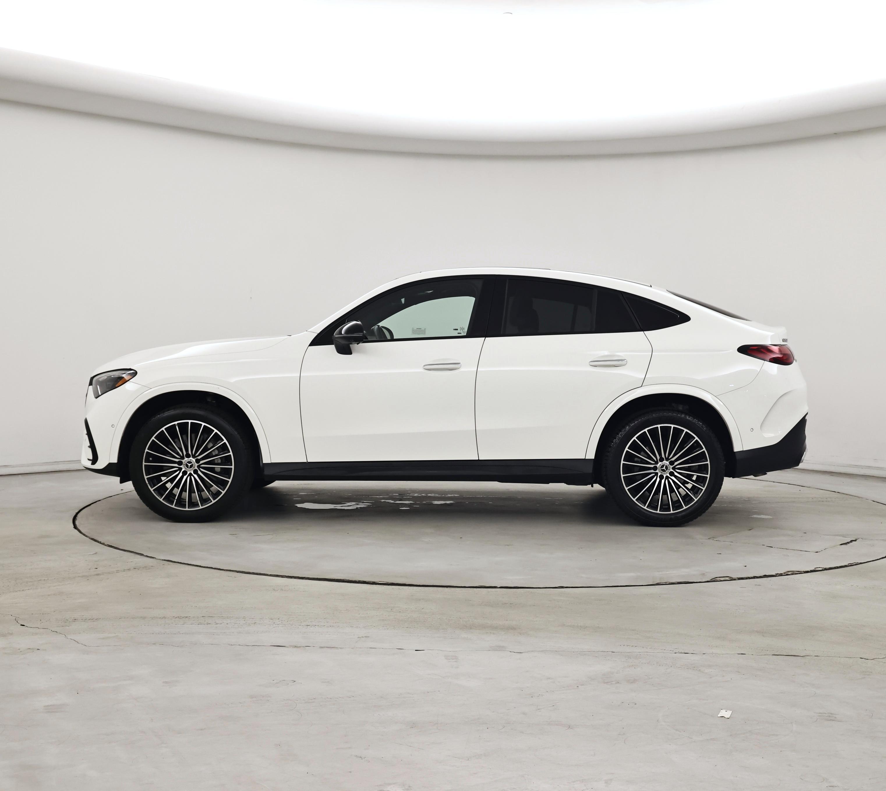 Thumbnail: 2024 Mercedes-Benz GLC - 3