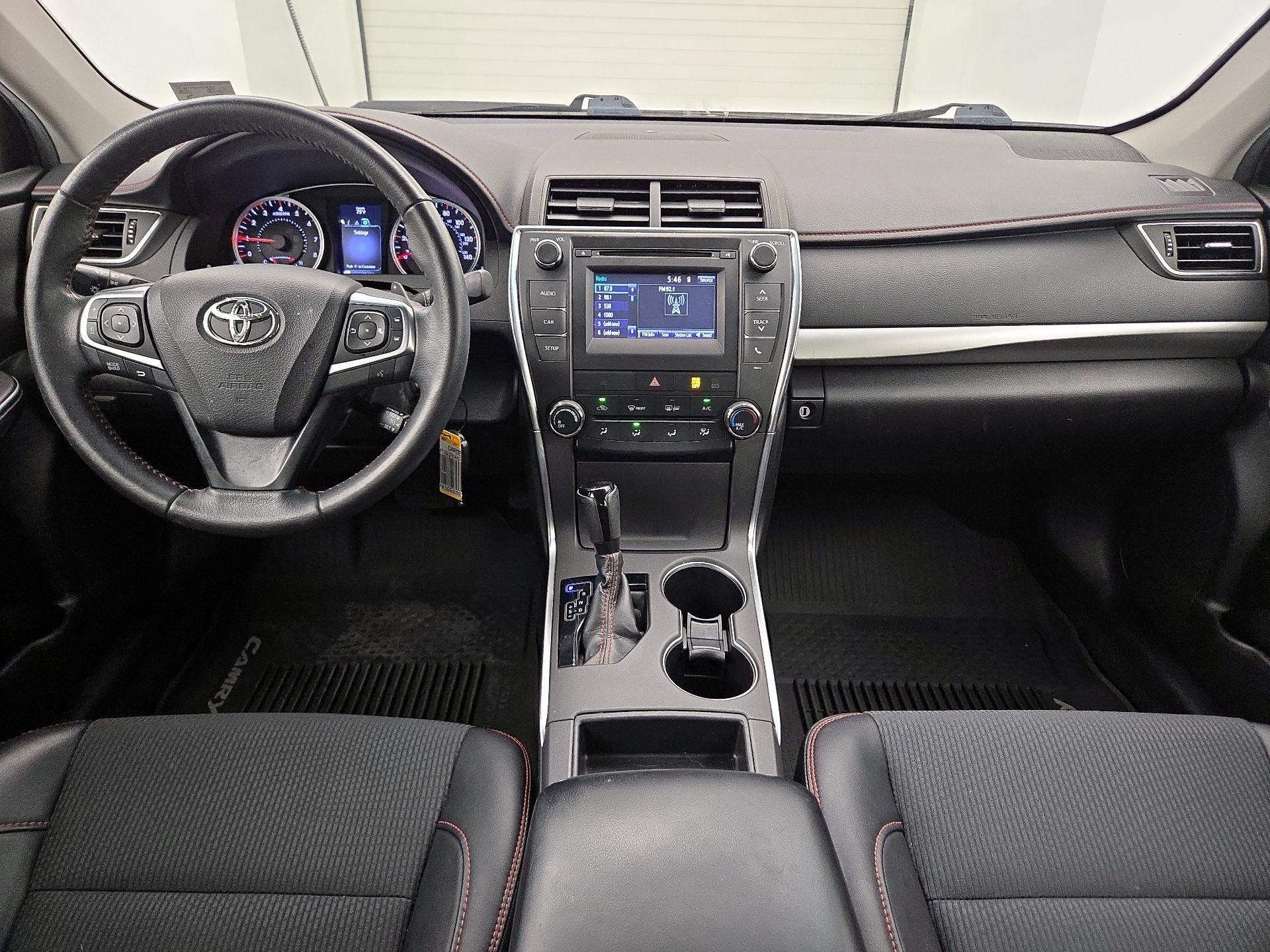 Thumbnail: 2017 Toyota Camry - 9