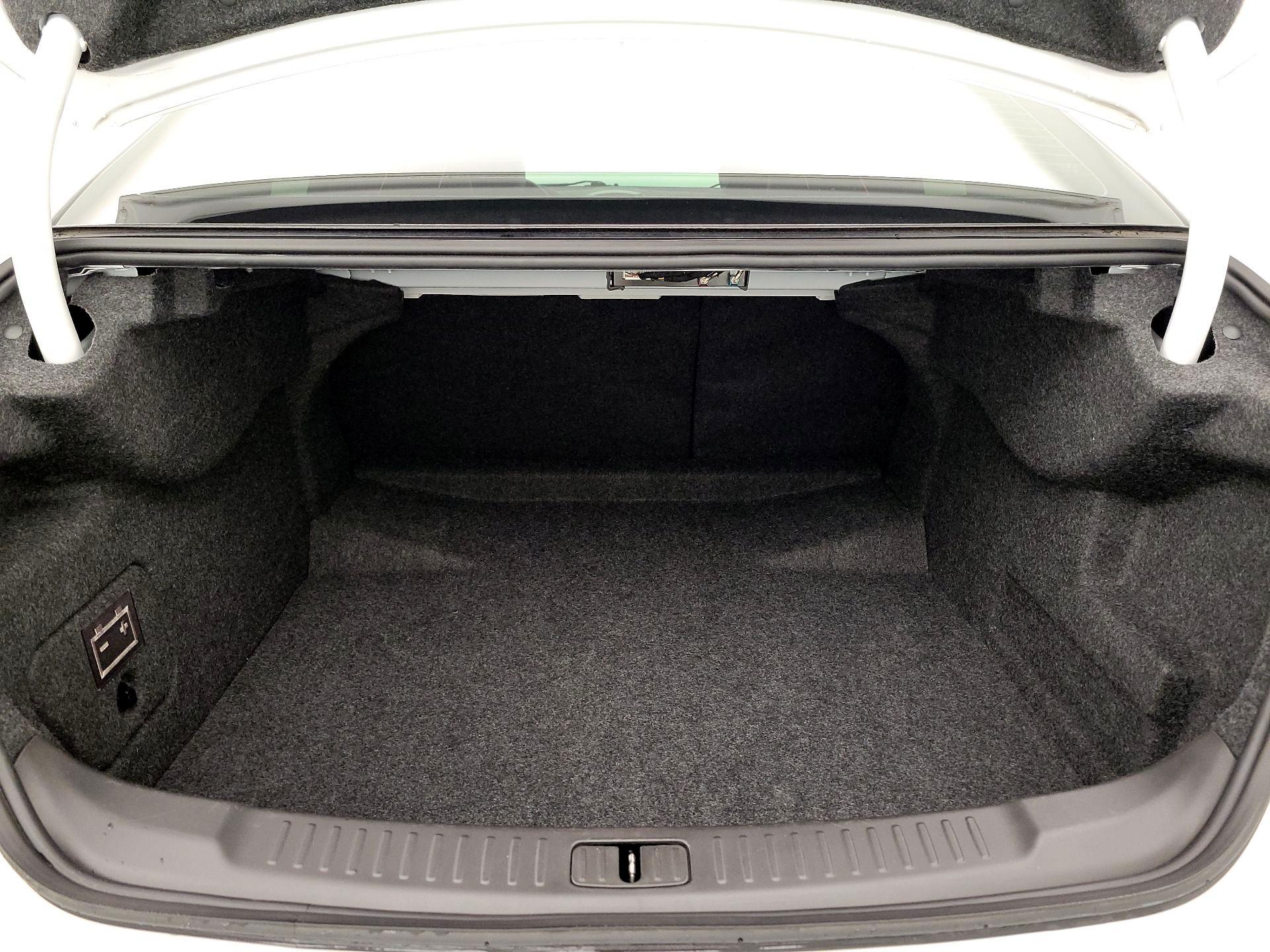 Thumbnail: 2016 Chevrolet Malibu - 20