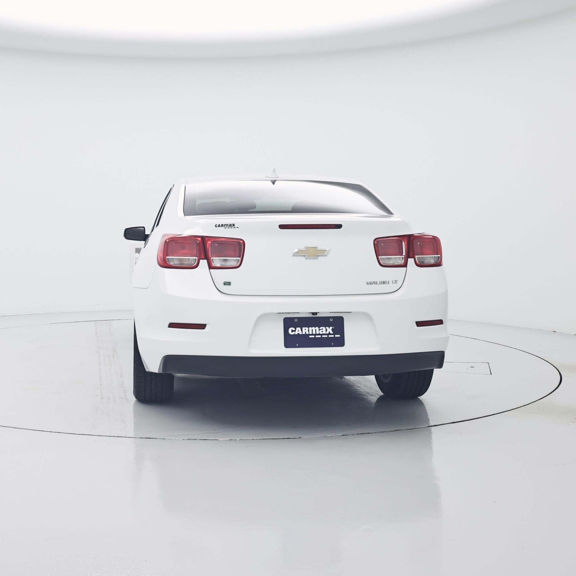 Thumbnail: 2016 Chevrolet Malibu - 6