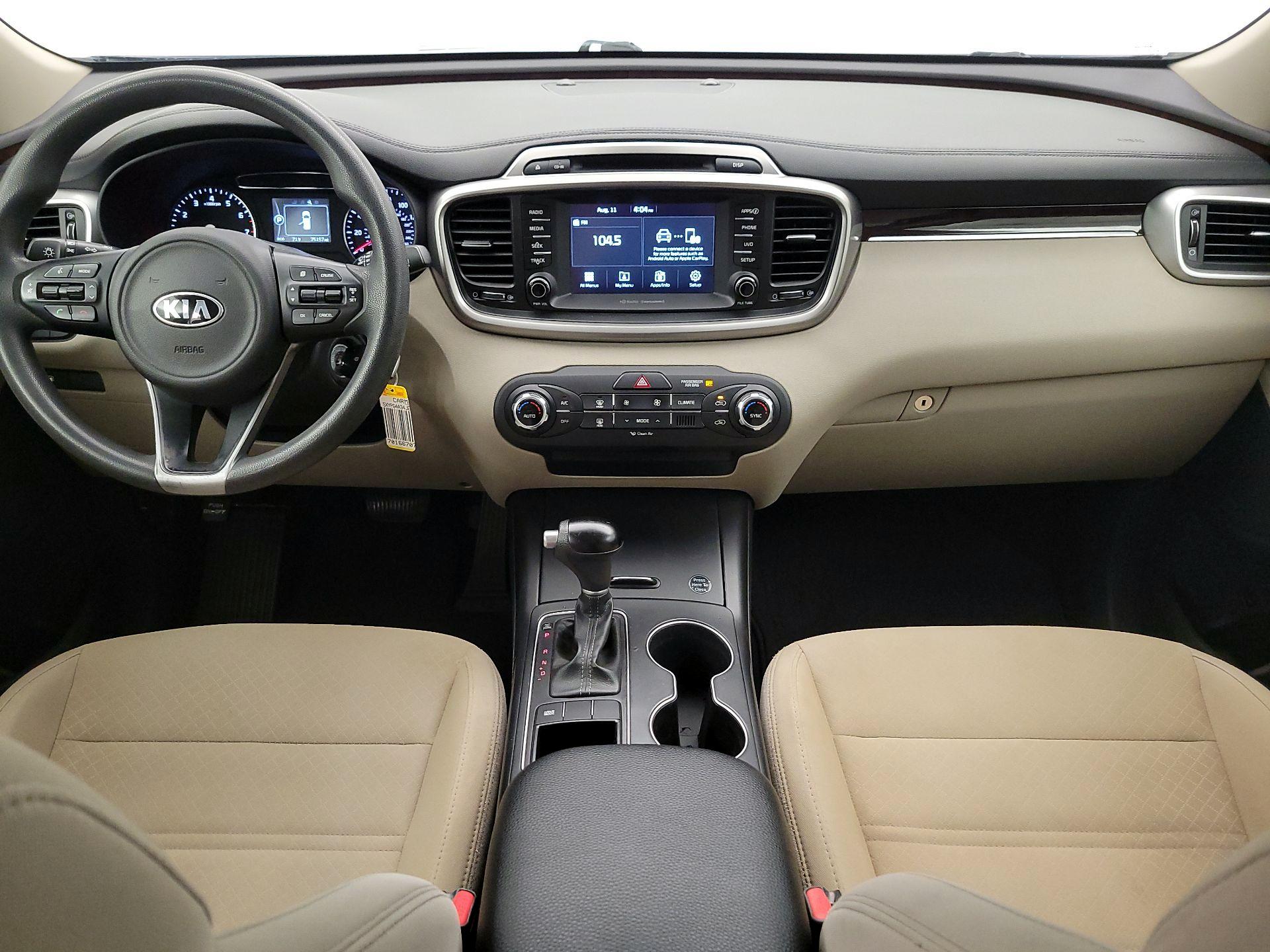 Thumbnail: 2018 Kia Sorento - 9