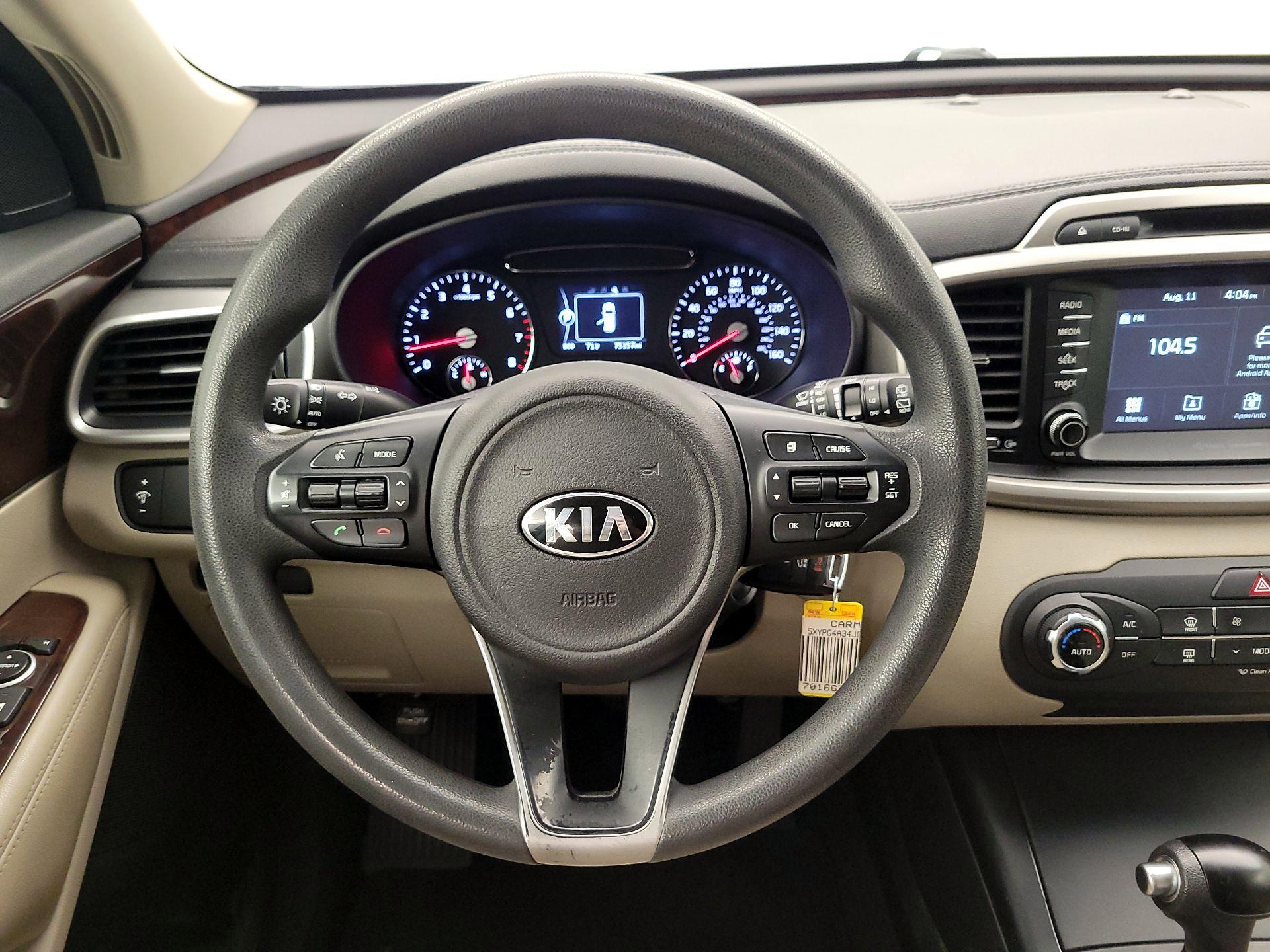 Thumbnail: 2018 Kia Sorento - 10