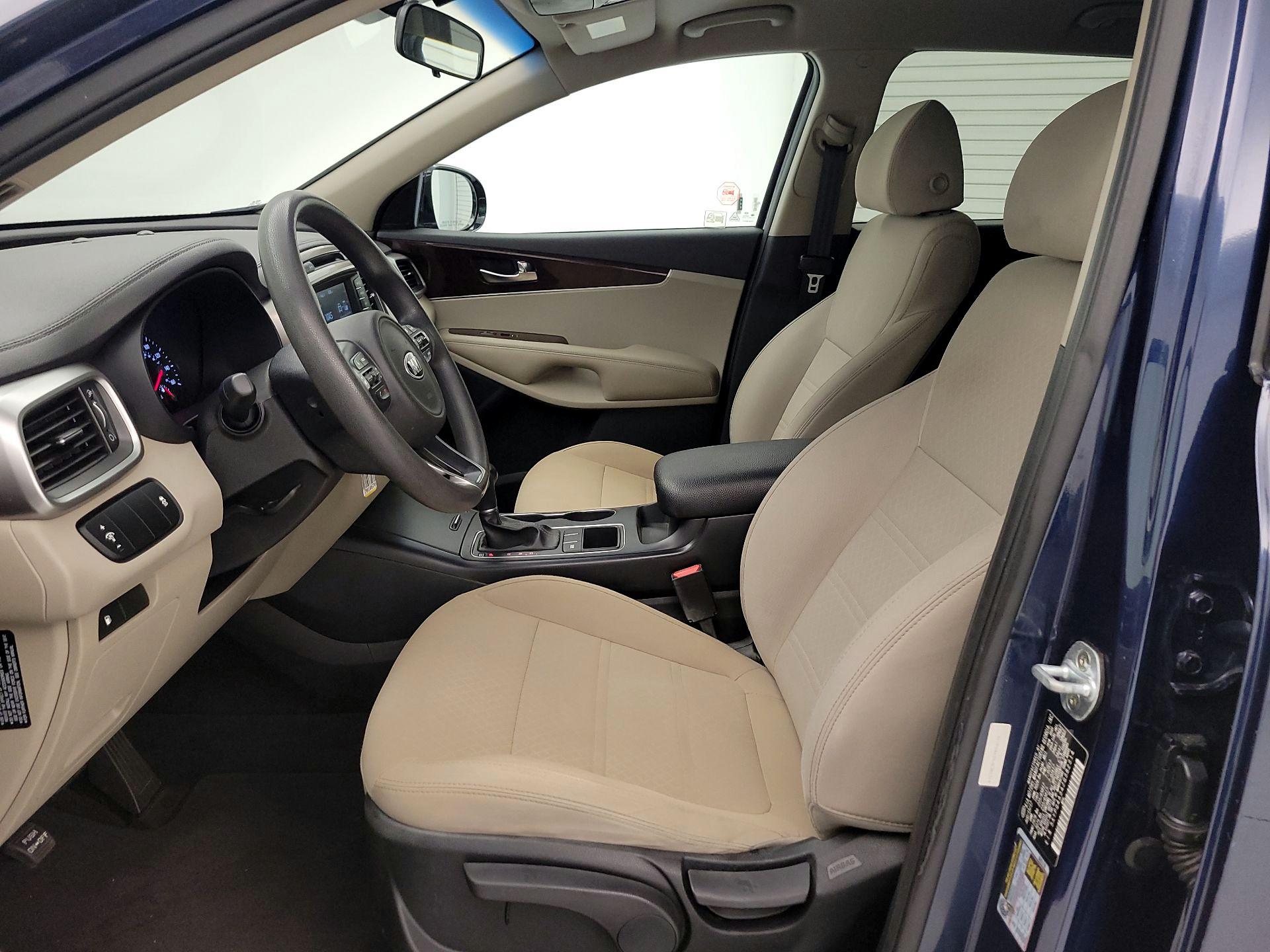 Thumbnail: 2018 Kia Sorento - 11