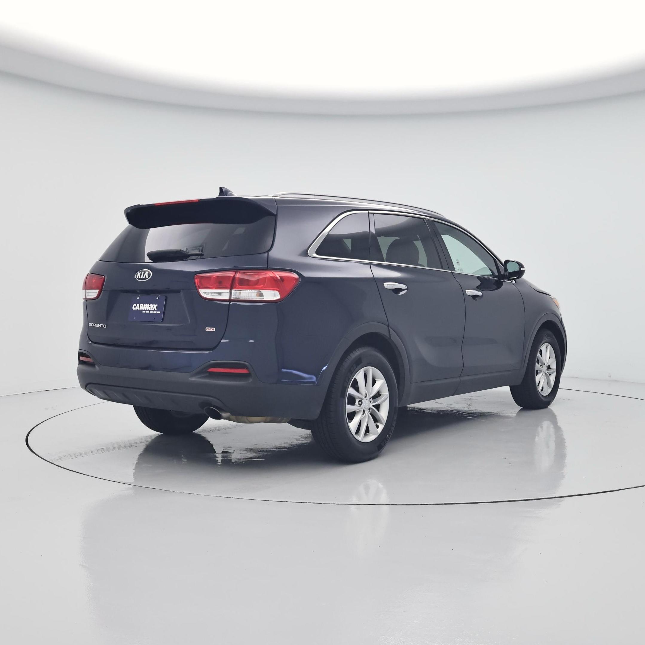 Thumbnail: 2018 Kia Sorento - 8