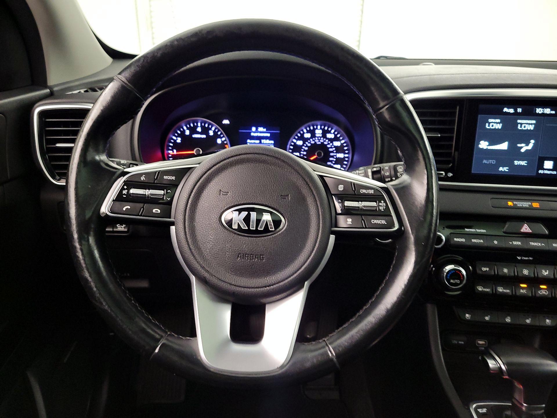 Thumbnail: 2022 Kia Sportage - 10