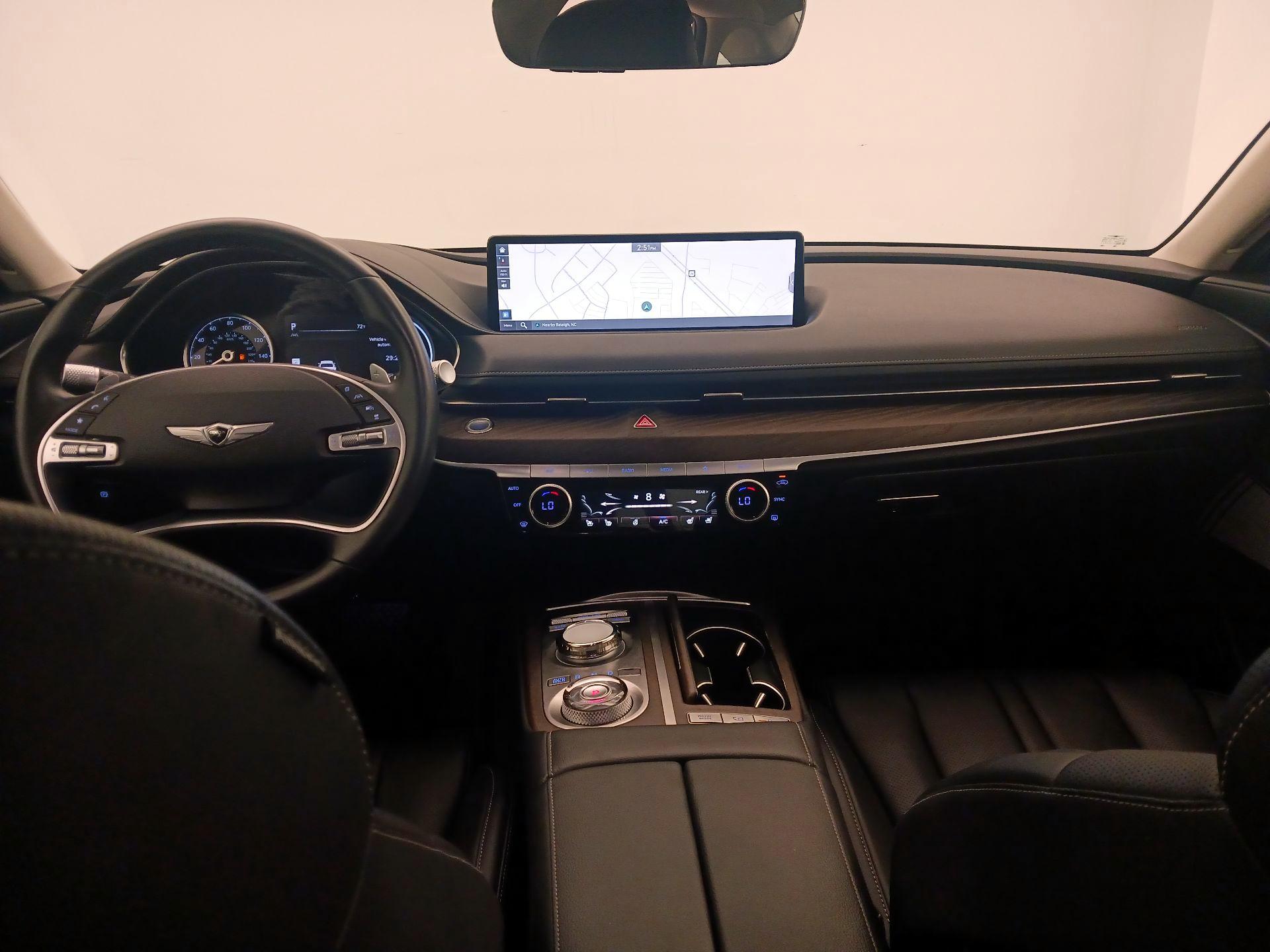 Thumbnail: 2024 Genesis G80 - 9