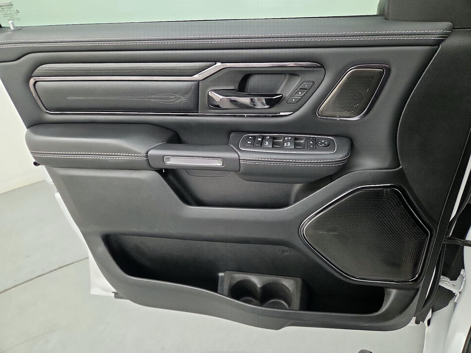 2022 RAM Ram 1500 Pickup Limited - Photo 13