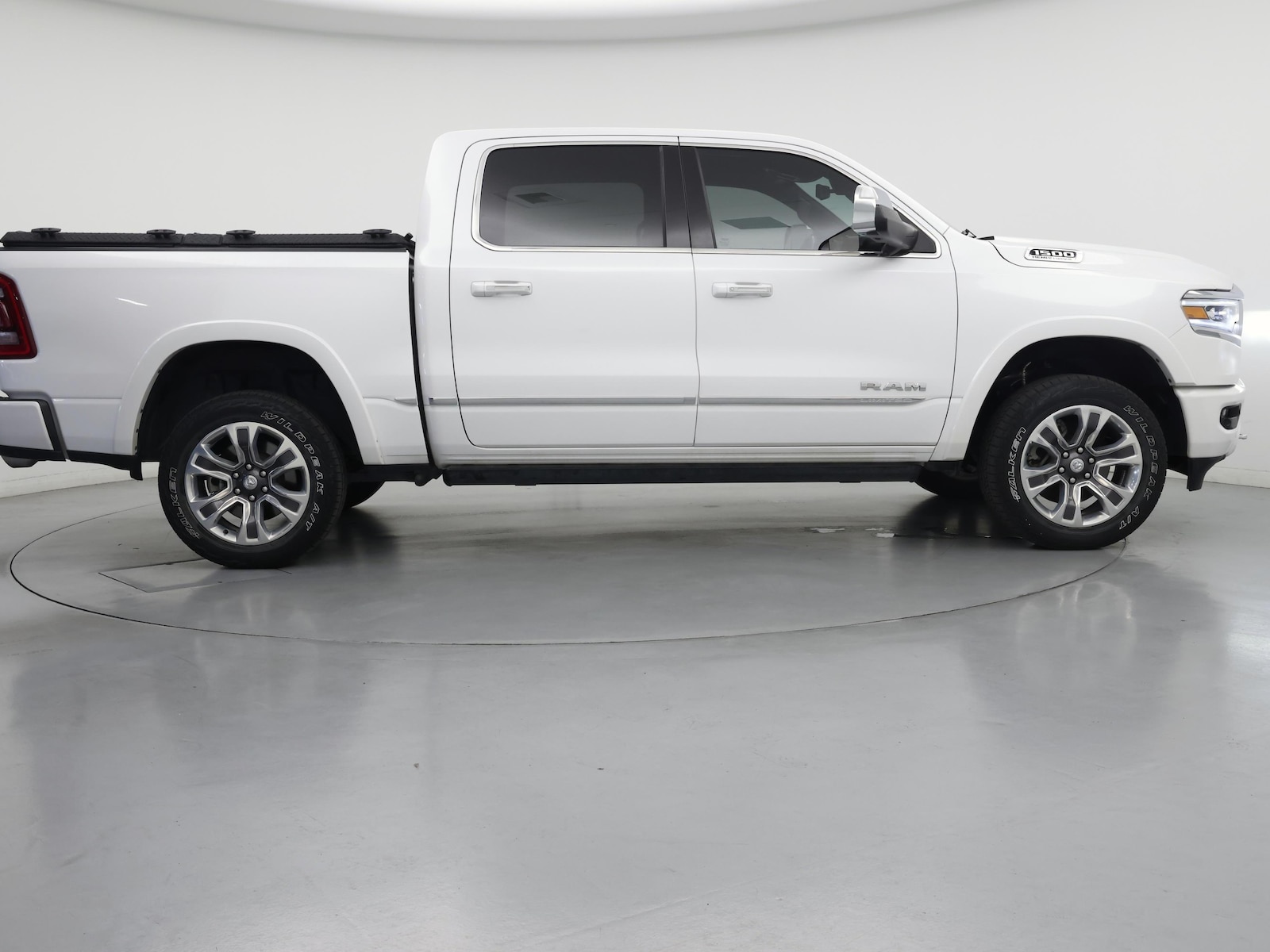 2022 RAM Ram 1500 Pickup Limited - Photo 8