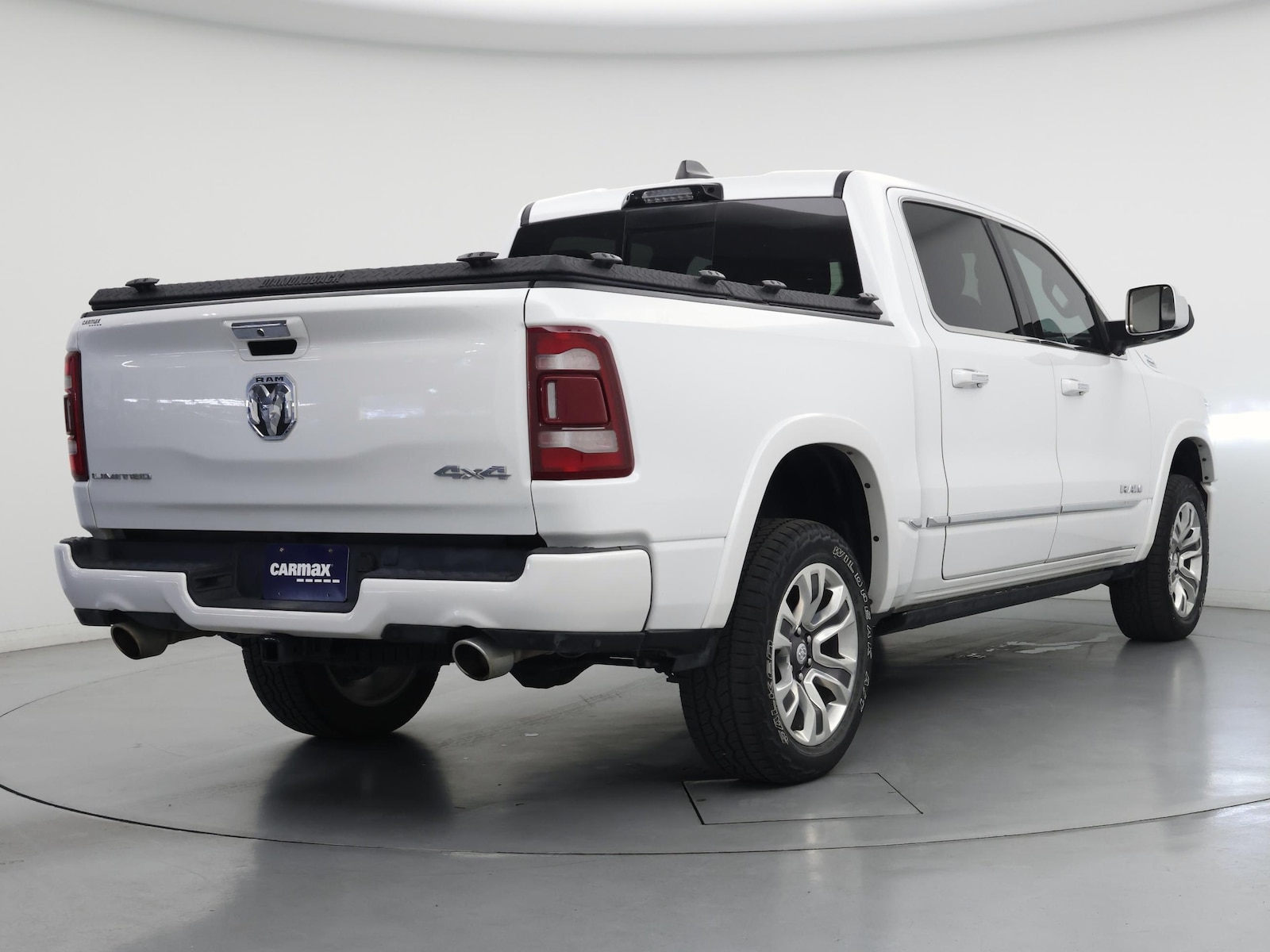 2022 RAM Ram 1500 Pickup Limited - Photo 9